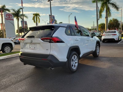 2024 Toyota RAV4 LE