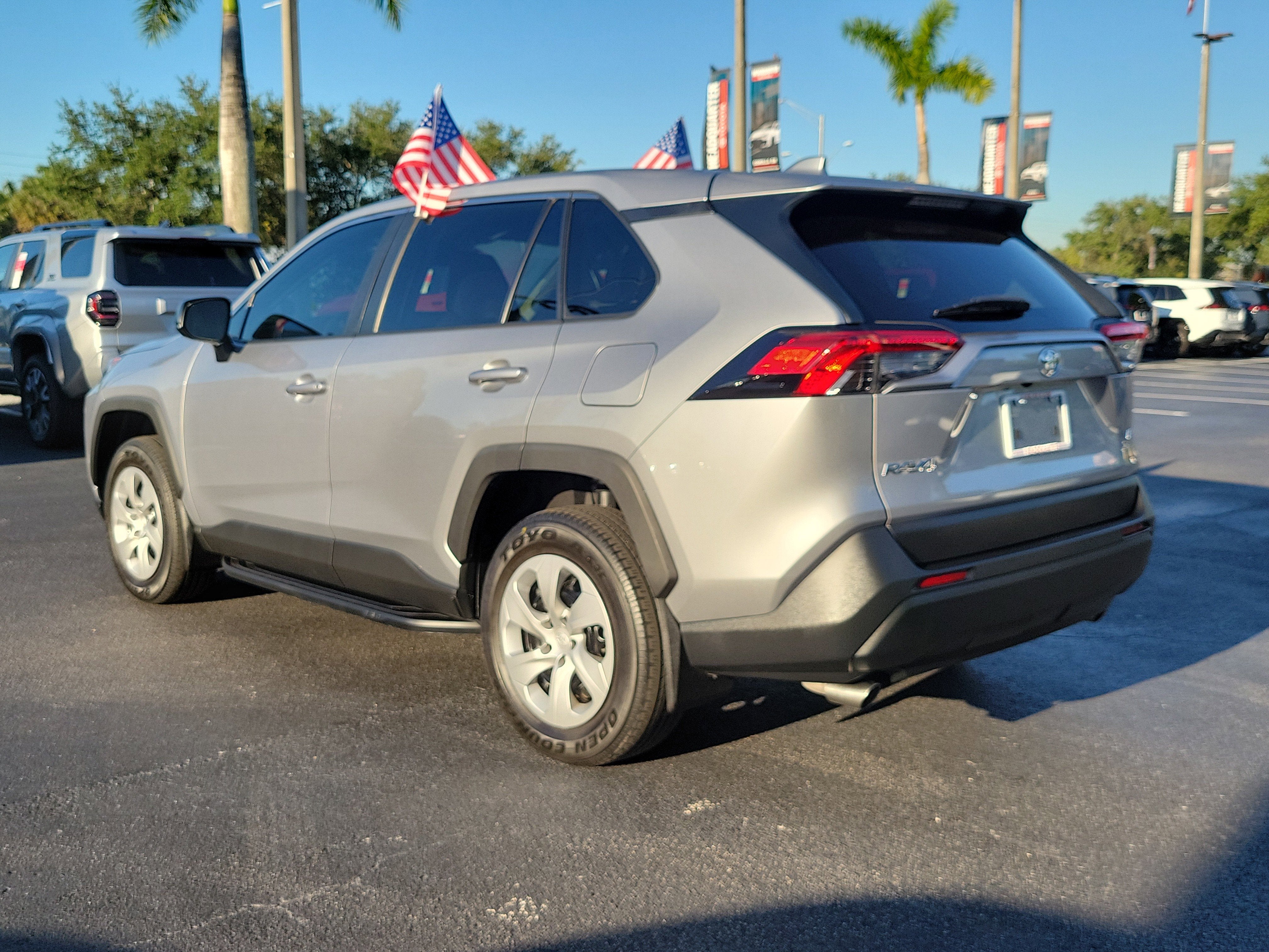 2024 Toyota RAV4 LE