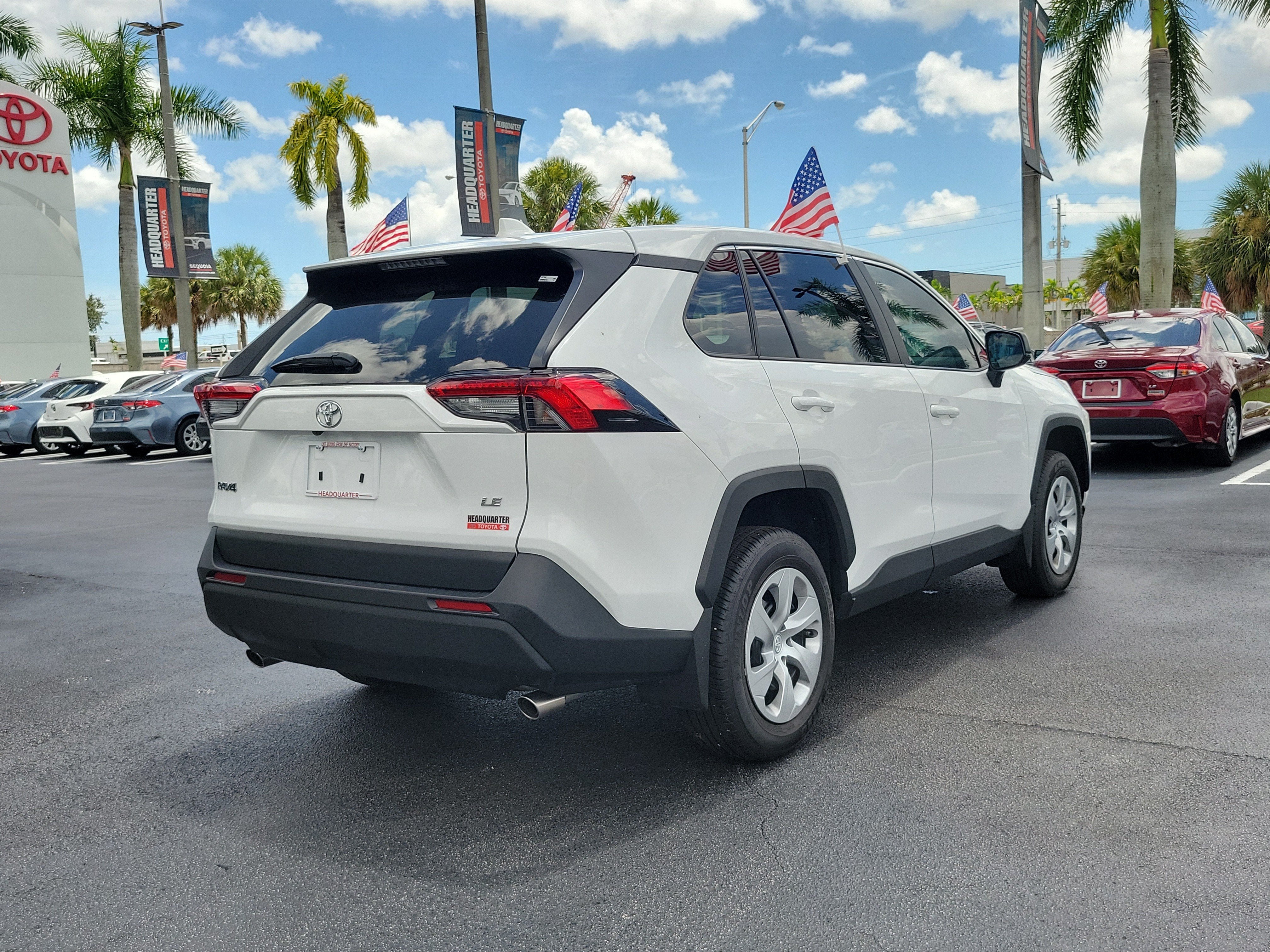 2025 Toyota RAV4 LE