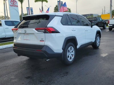 2024 Toyota RAV4 LE