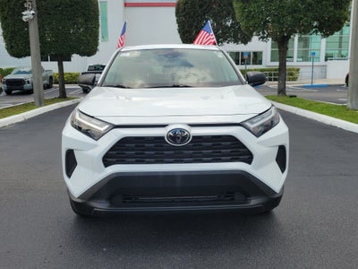 2024 Toyota RAV4 LE