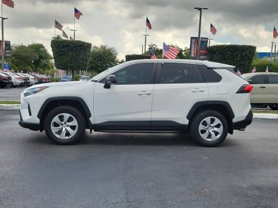 2024 Toyota RAV4 LE