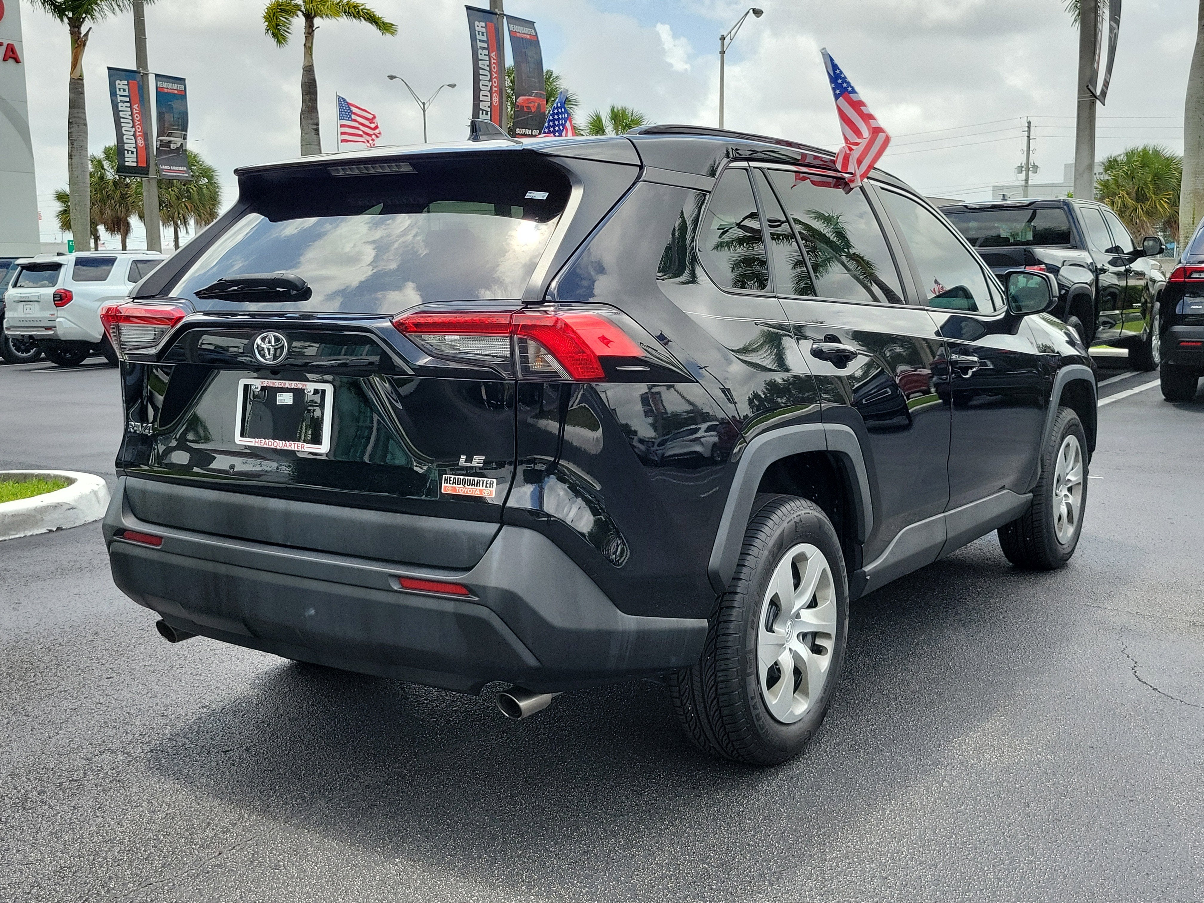 2021 Toyota RAV4 LE