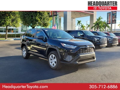 2025 Toyota RAV4 LE