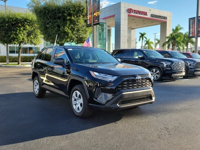2025 Toyota RAV4 LE