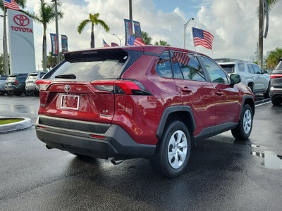 2024 Toyota RAV4 LE