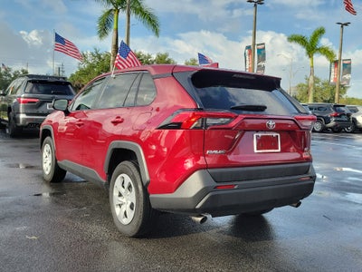 2024 Toyota RAV4 LE