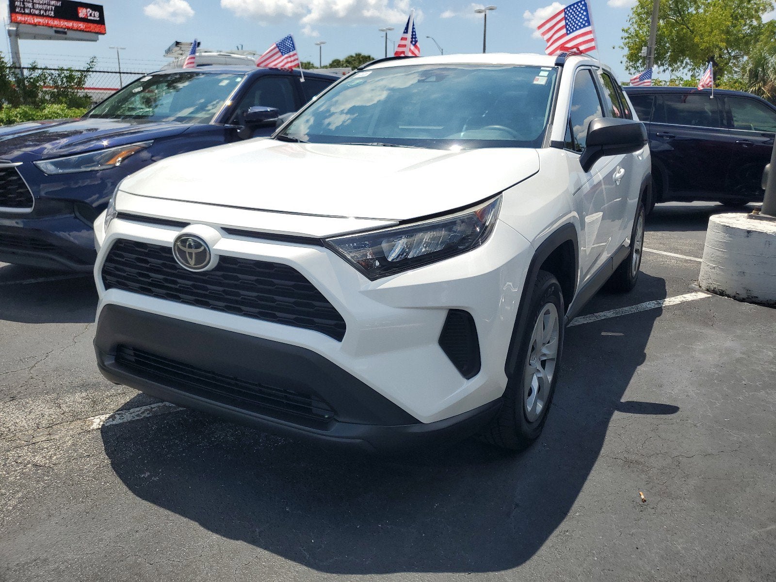 2019 Toyota RAV4 LE