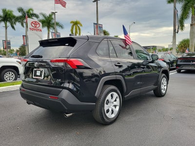 2025 Toyota RAV4 LE