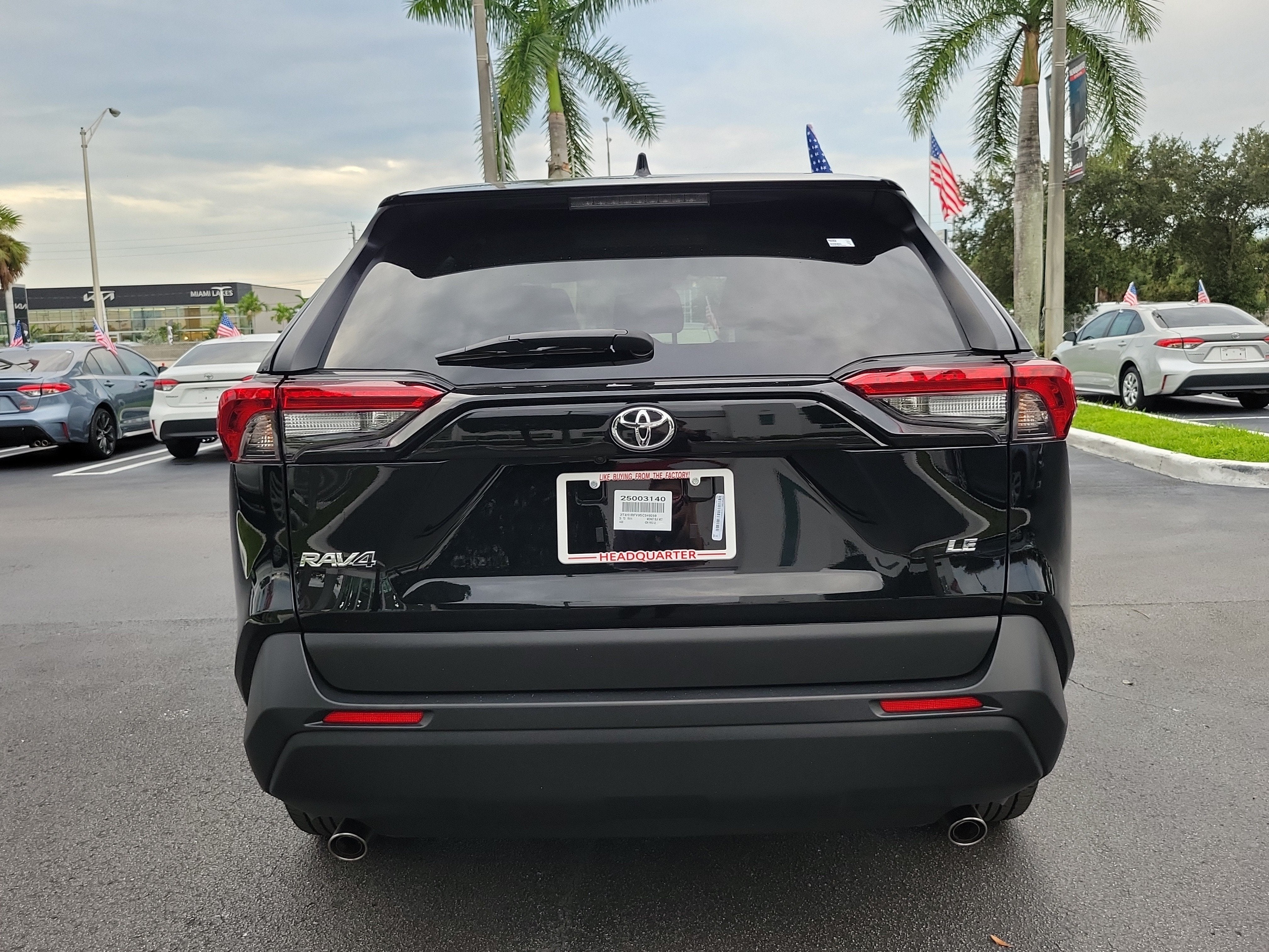 2025 Toyota RAV4 LE