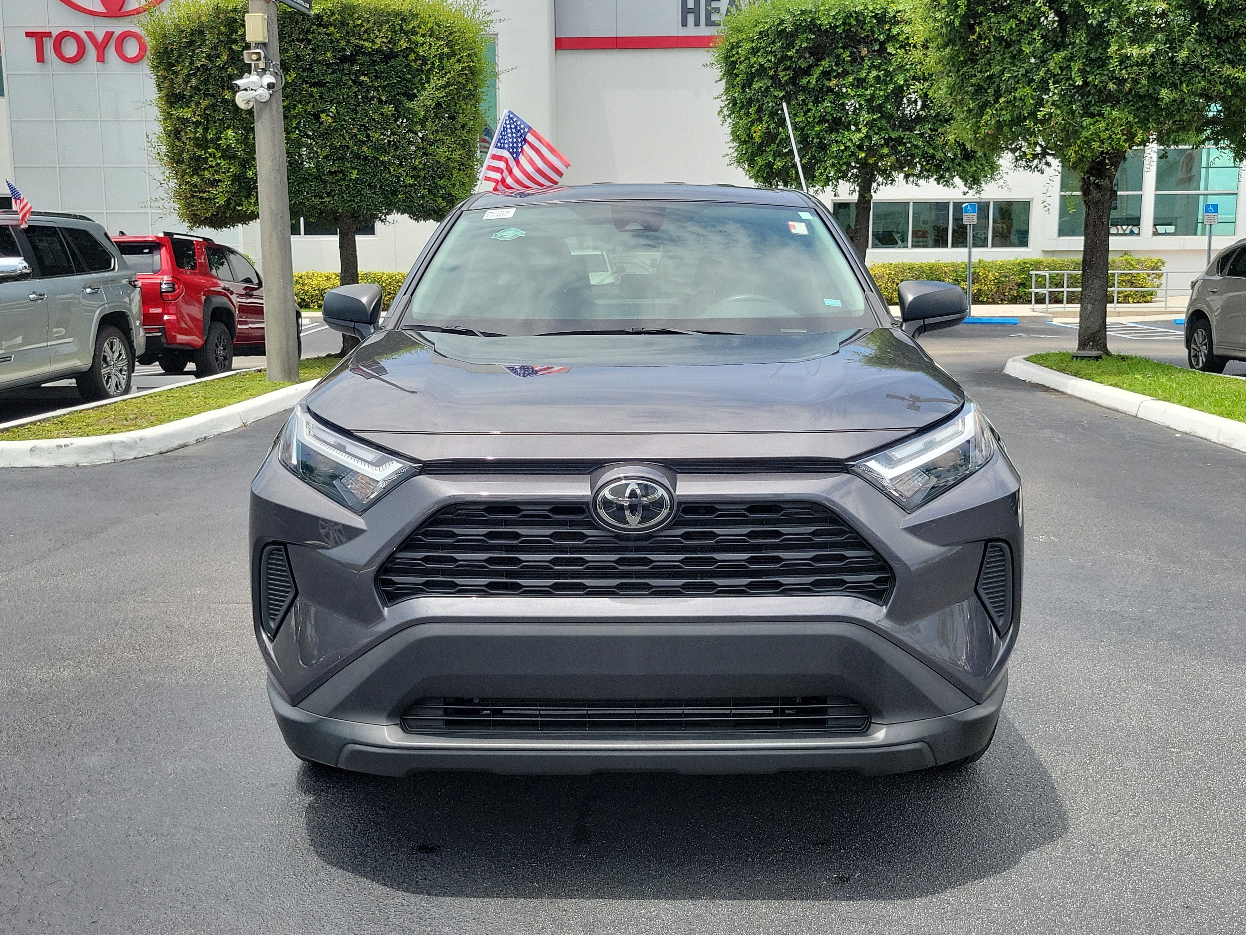 2023 Toyota RAV4 LE