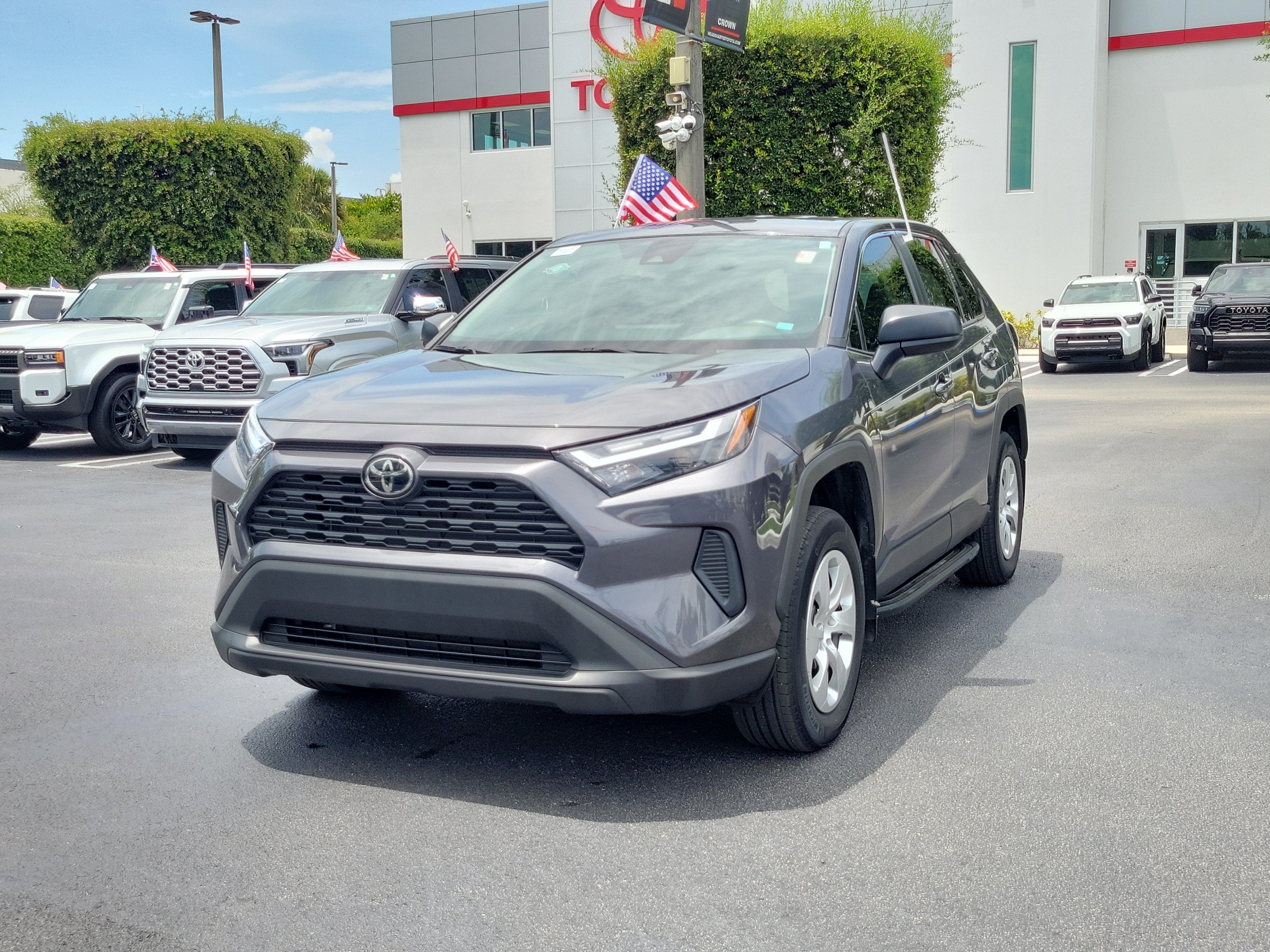 2023 Toyota RAV4 LE