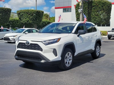 2024 Toyota RAV4 LE