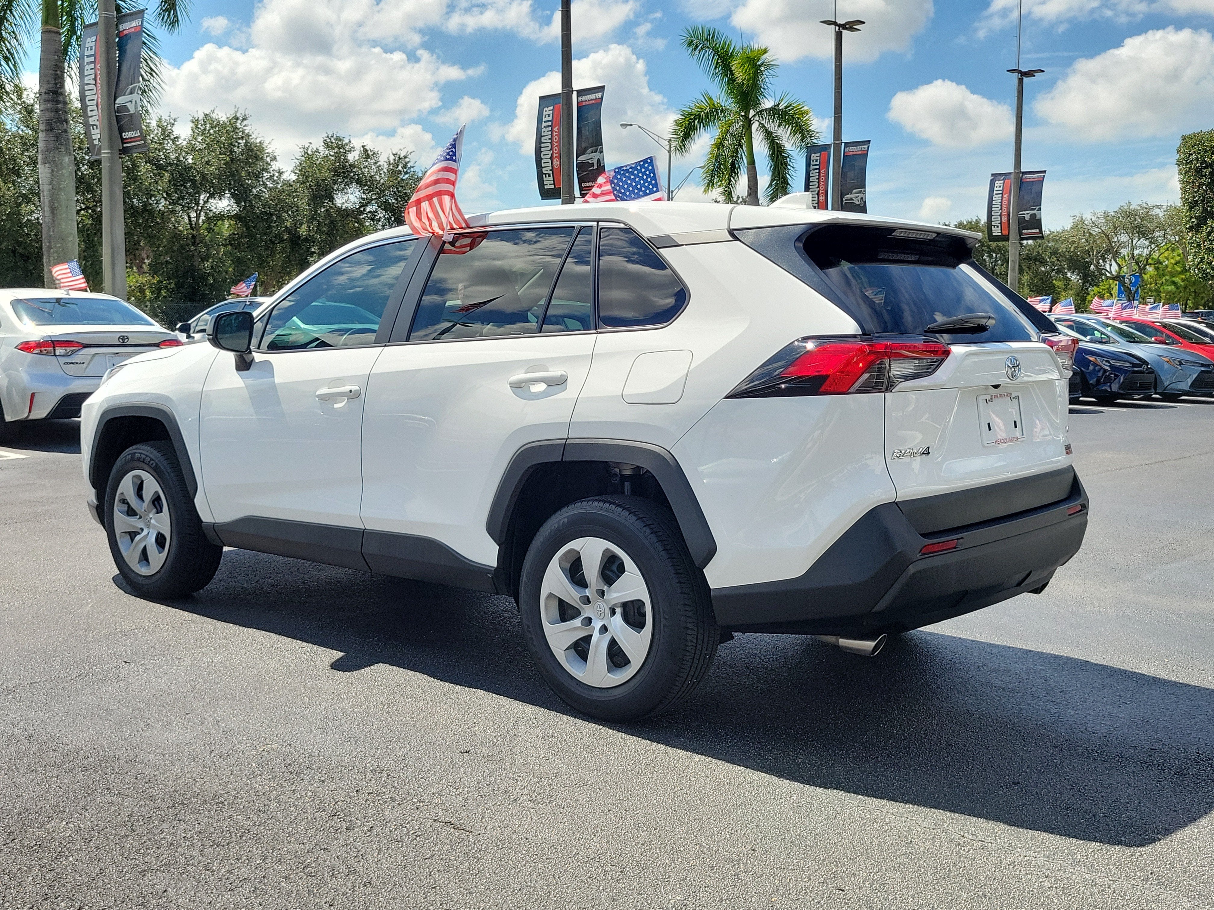 2024 Toyota RAV4 LE