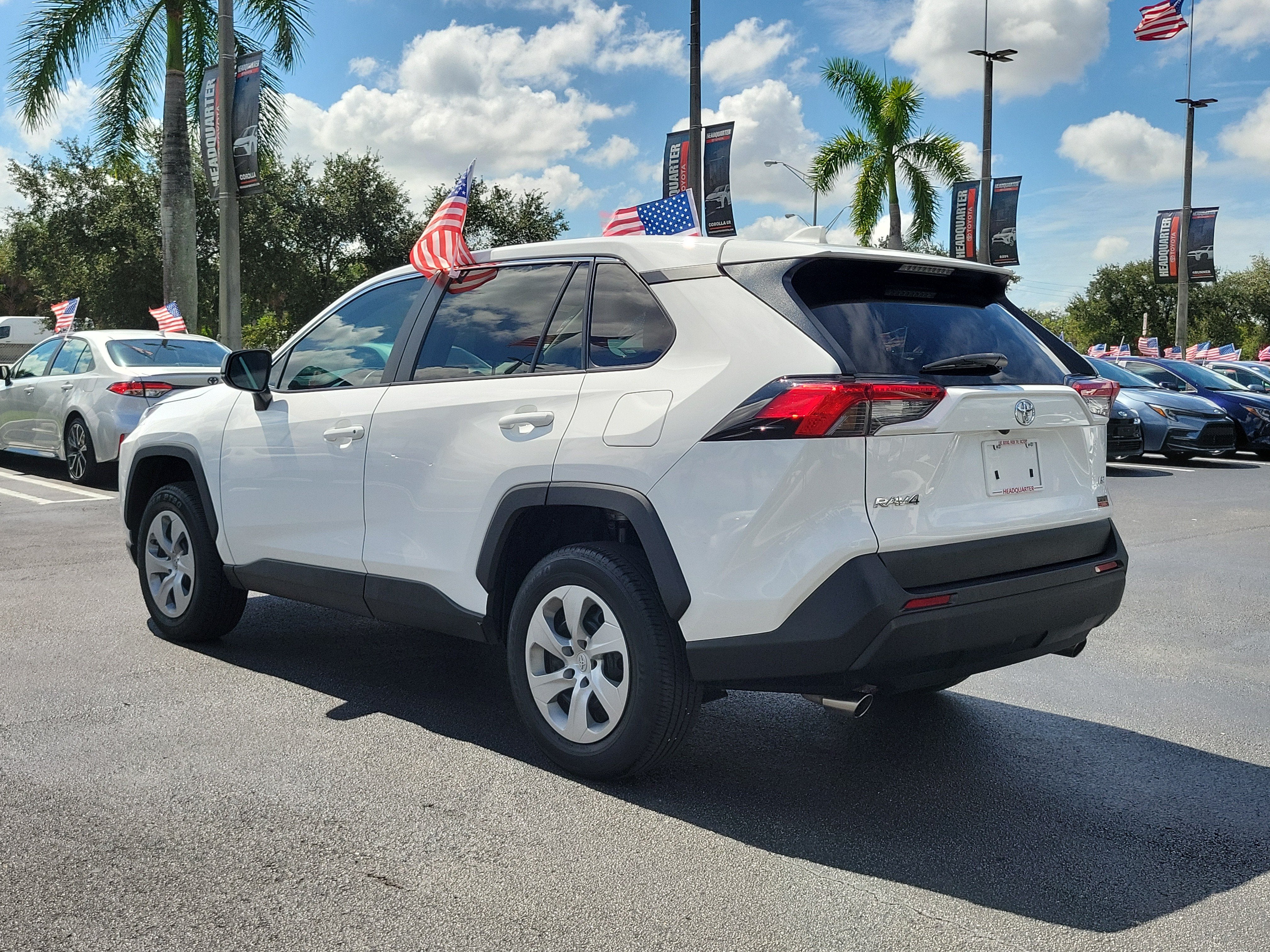 2024 Toyota RAV4 LE