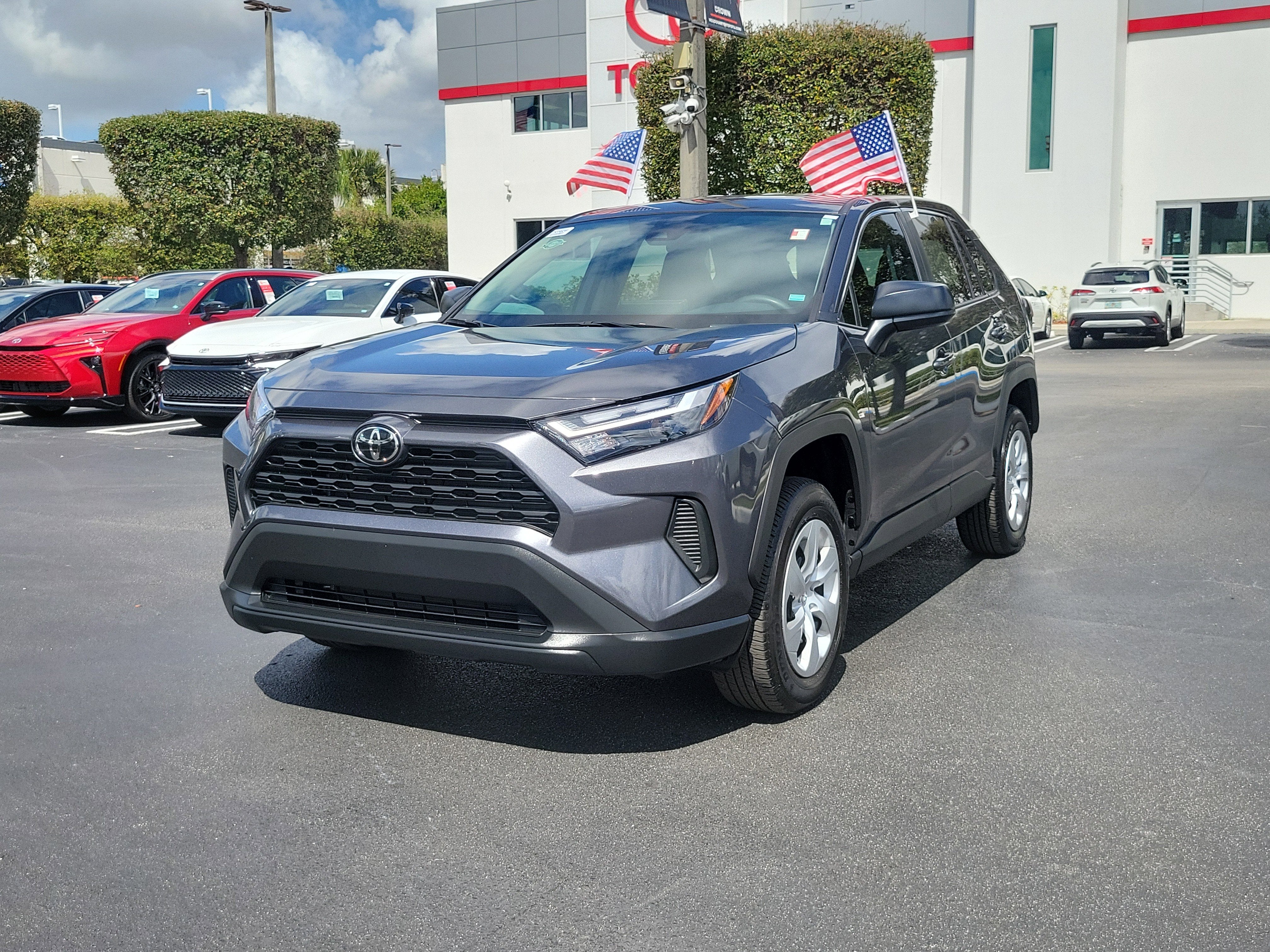 2025 Toyota RAV4 LE