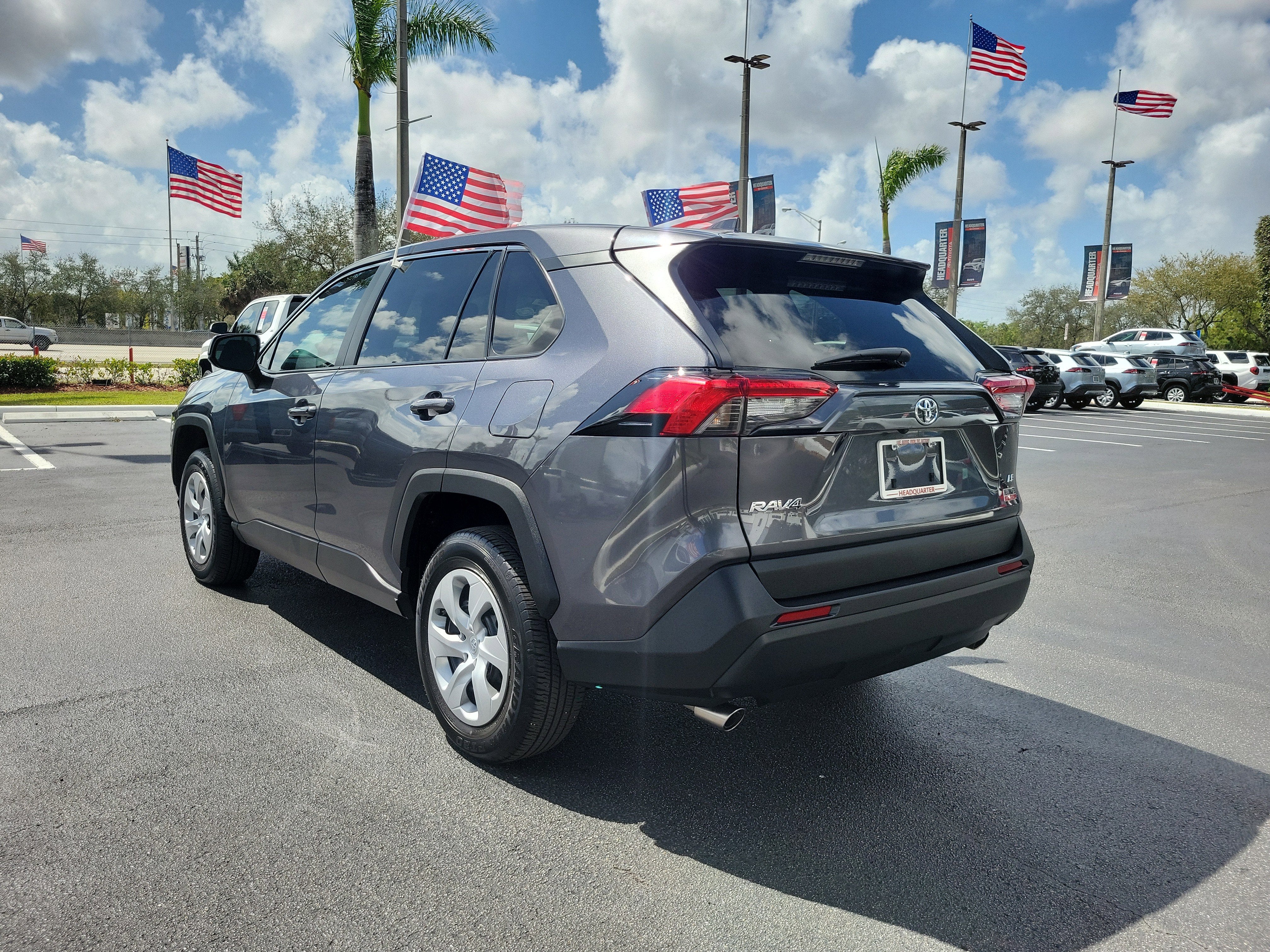 2025 Toyota RAV4 LE