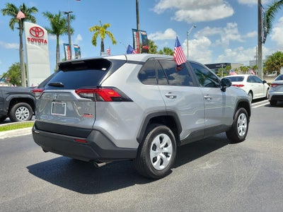 2025 Toyota RAV4 LE