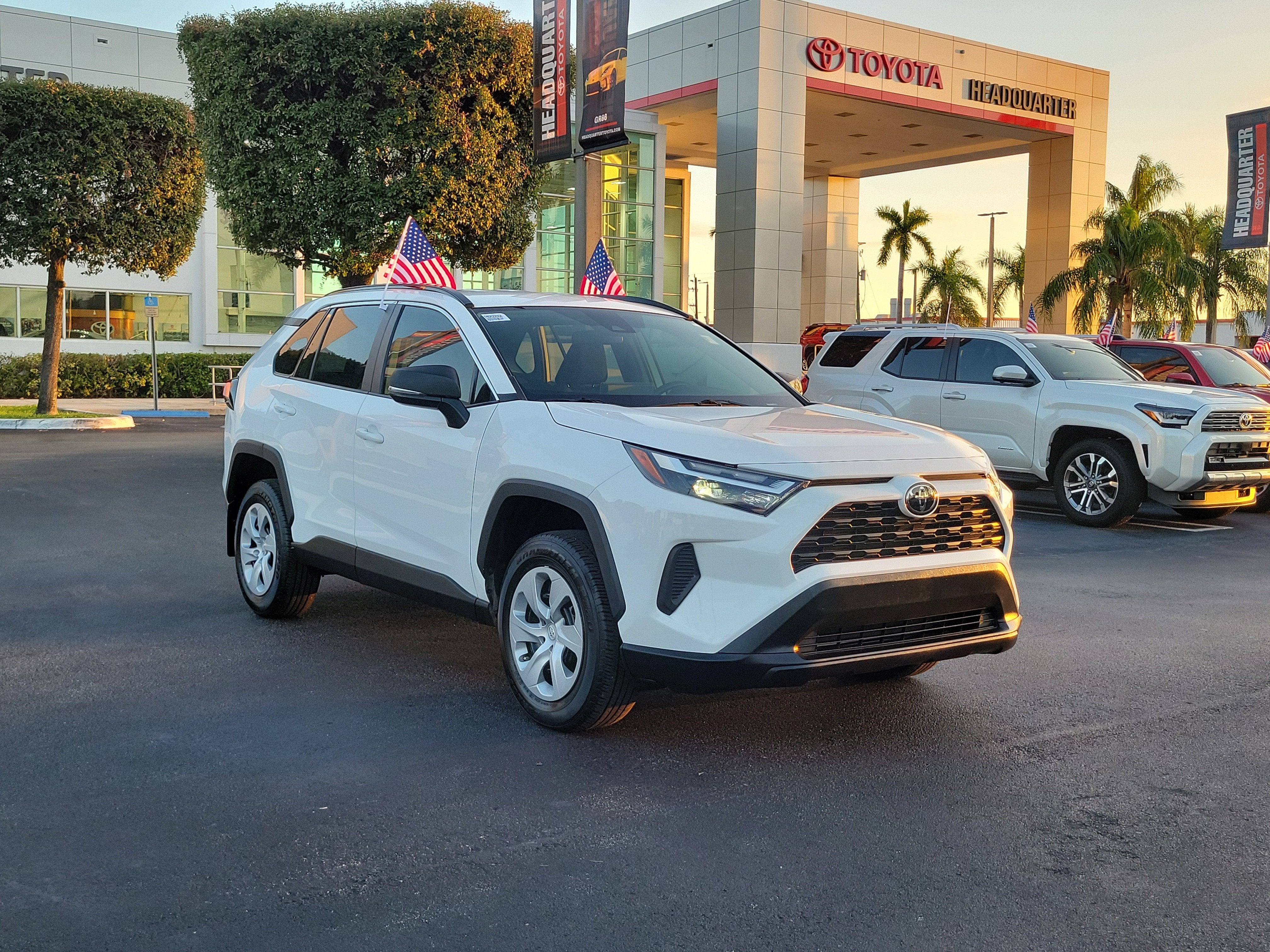 2024 Toyota RAV4 LE