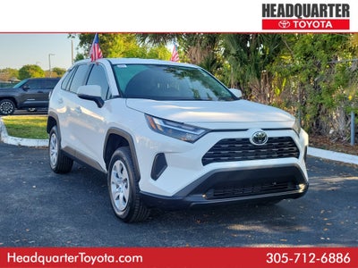 2025 Toyota RAV4 LE