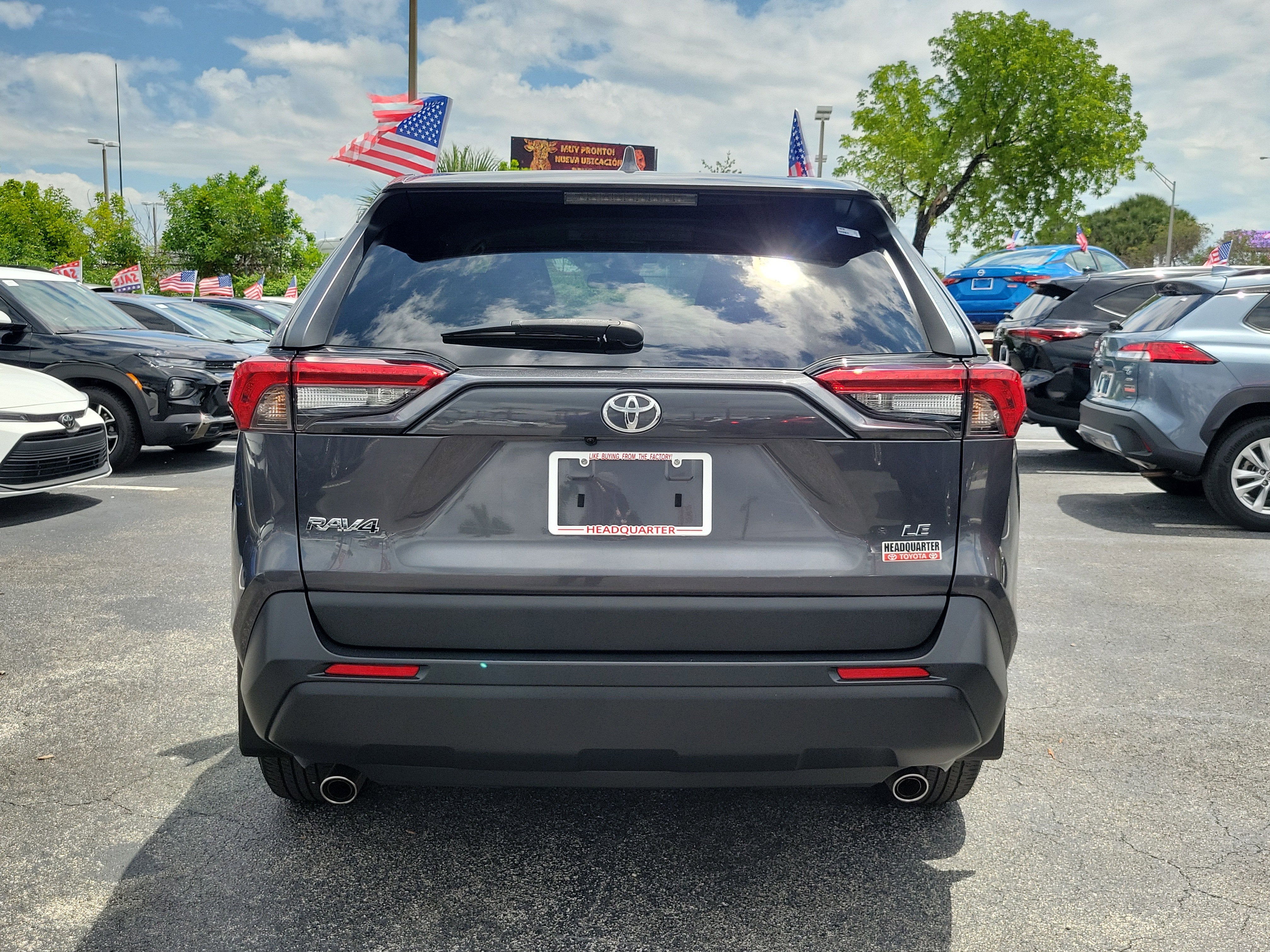 2023 Toyota RAV4 LE
