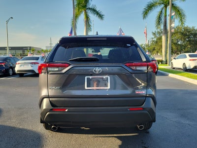 2025 Toyota RAV4 LE