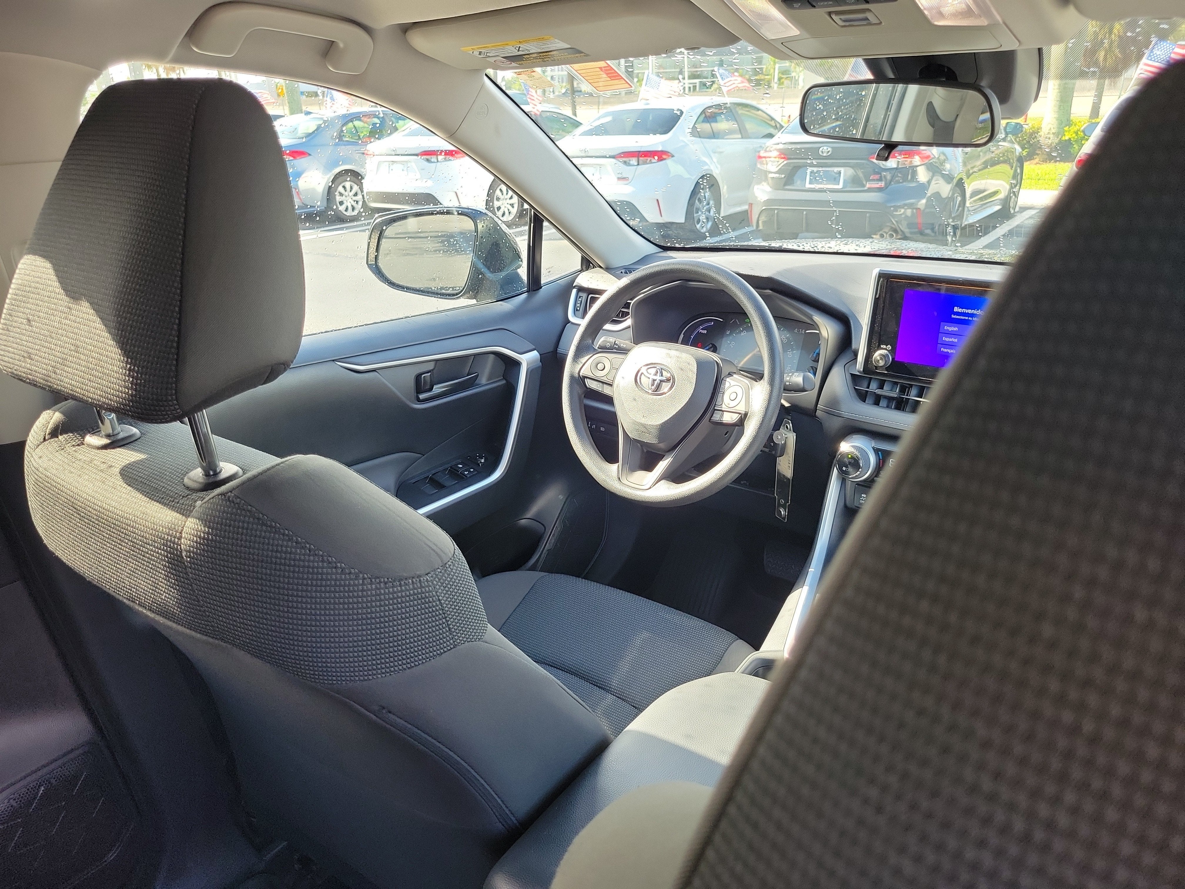 2023 Toyota RAV4 Hybrid LE