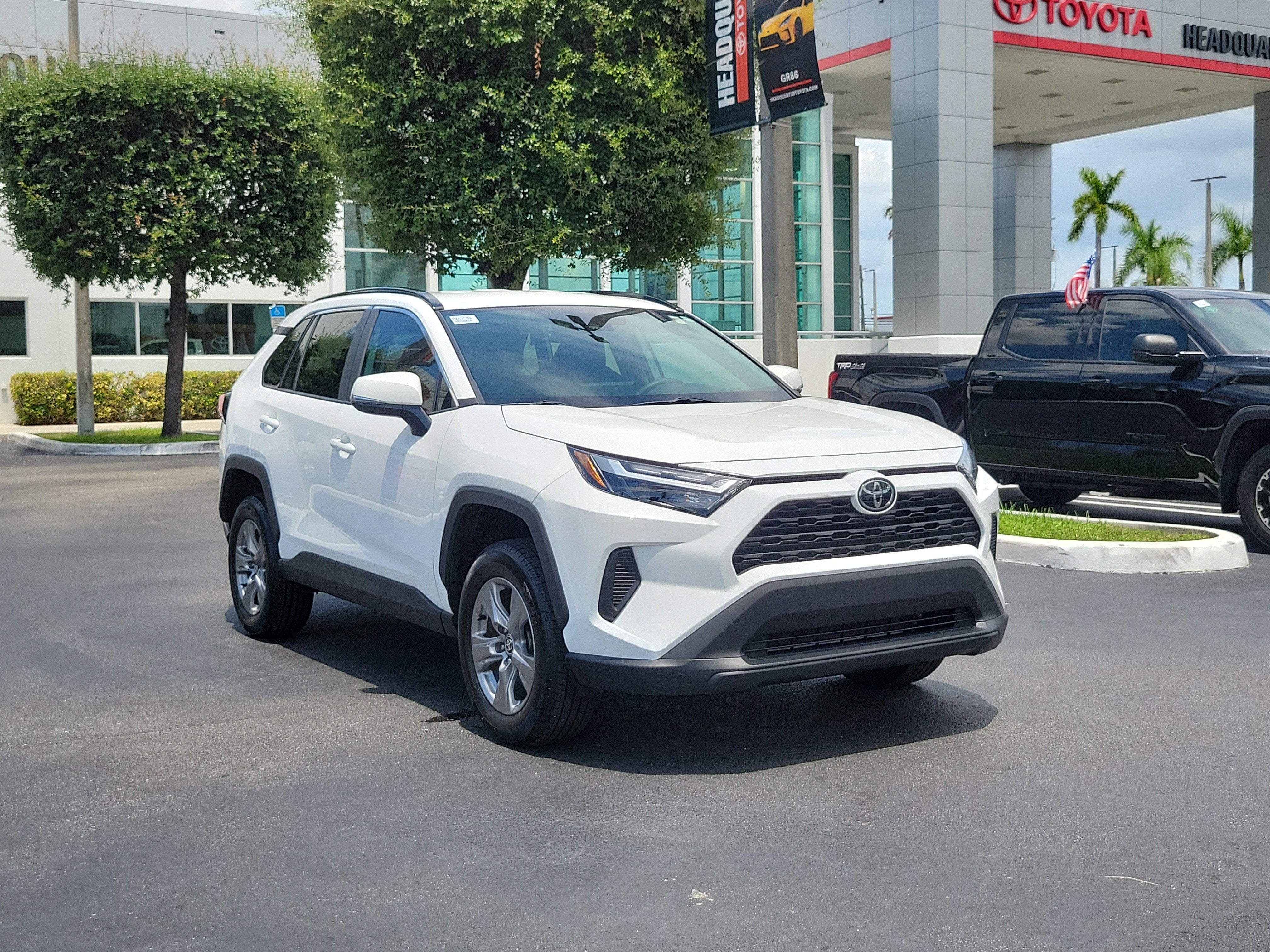 2024 Toyota RAV4 XLE