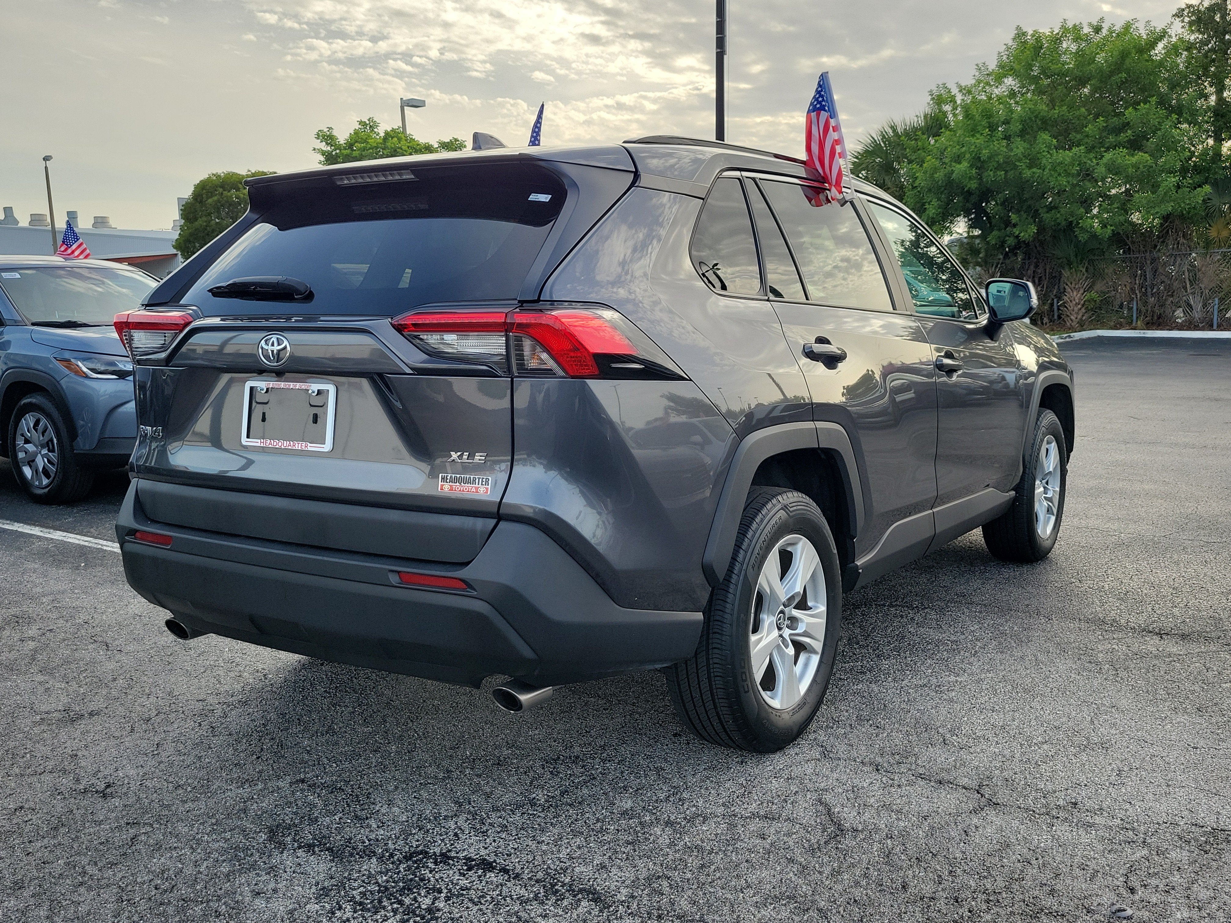 2020 Toyota RAV4 XLE