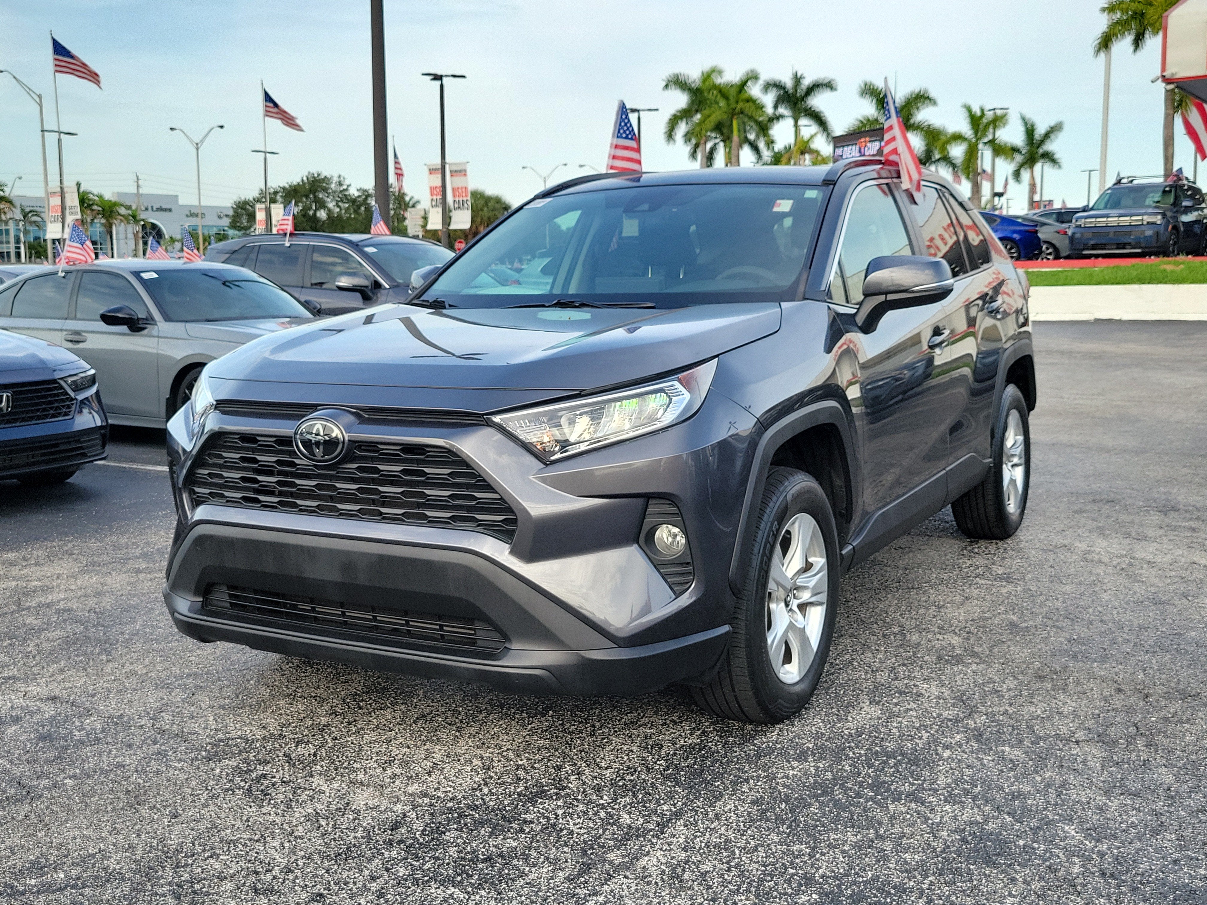 2020 Toyota RAV4 XLE