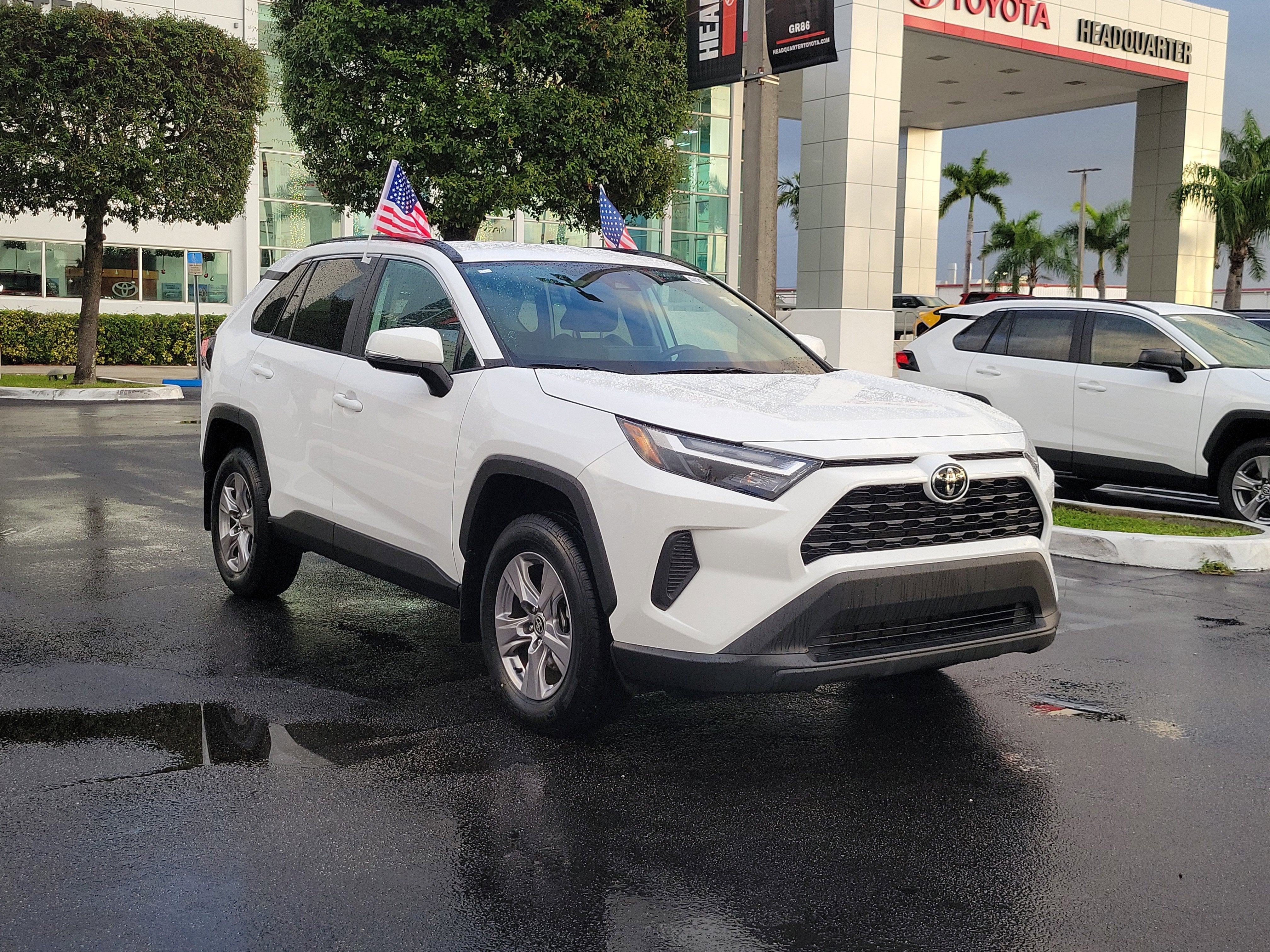 2024 Toyota RAV4 XLE