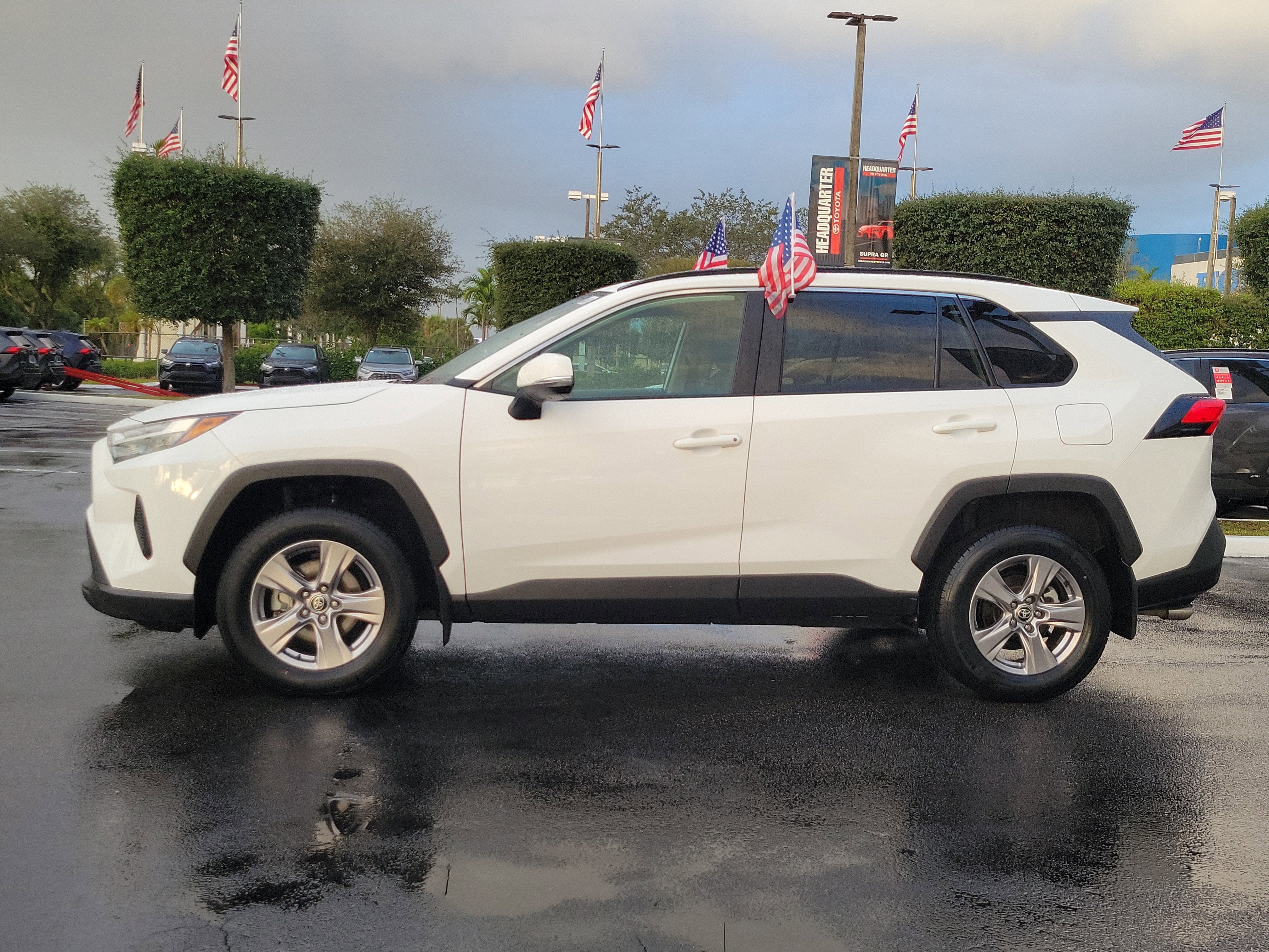 2024 Toyota RAV4 XLE