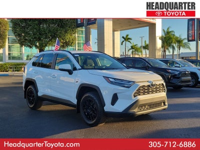 2024 Toyota RAV4 XLE