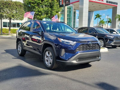 2025 Toyota RAV4 XLE