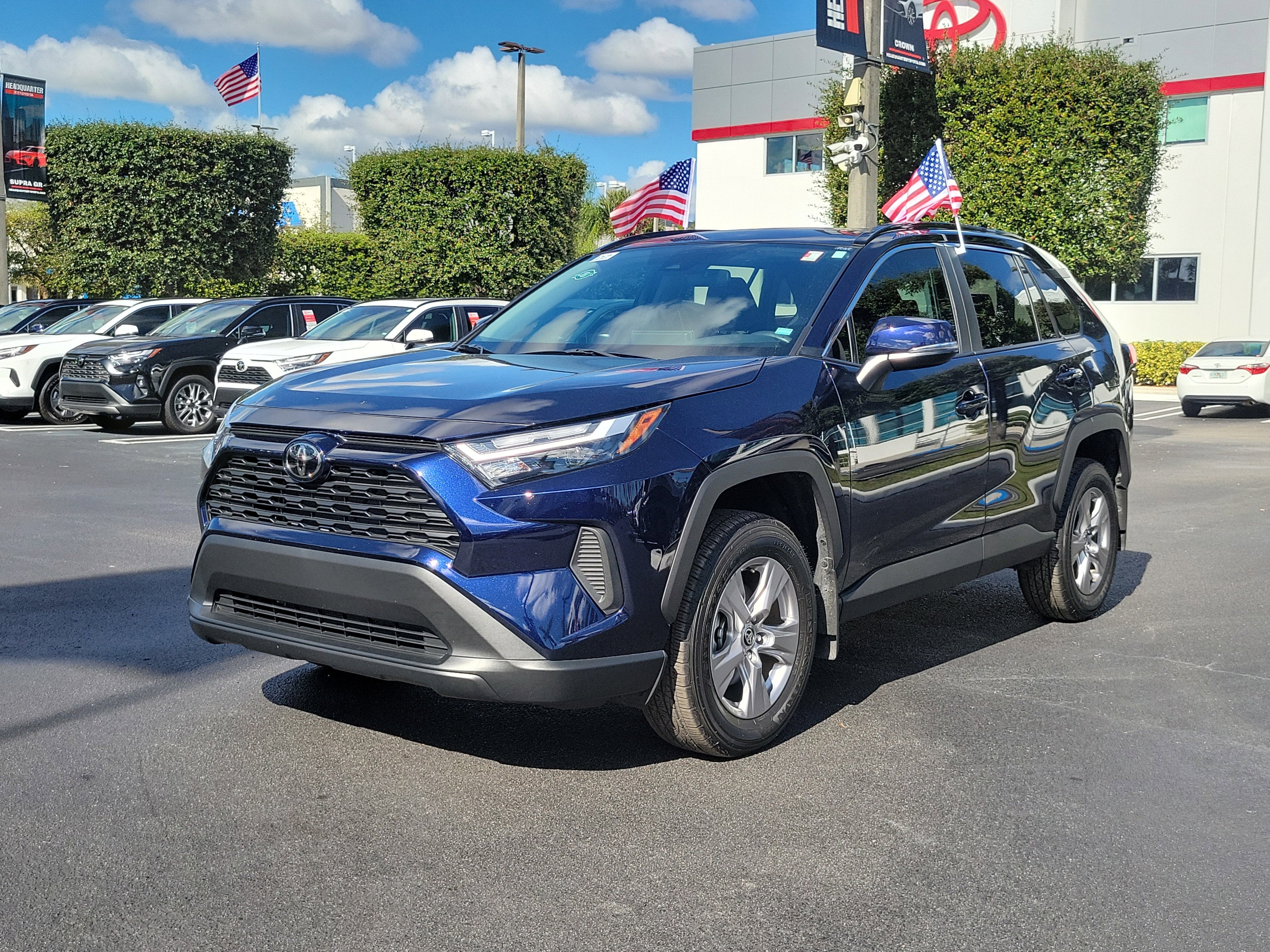 2025 Toyota RAV4 XLE