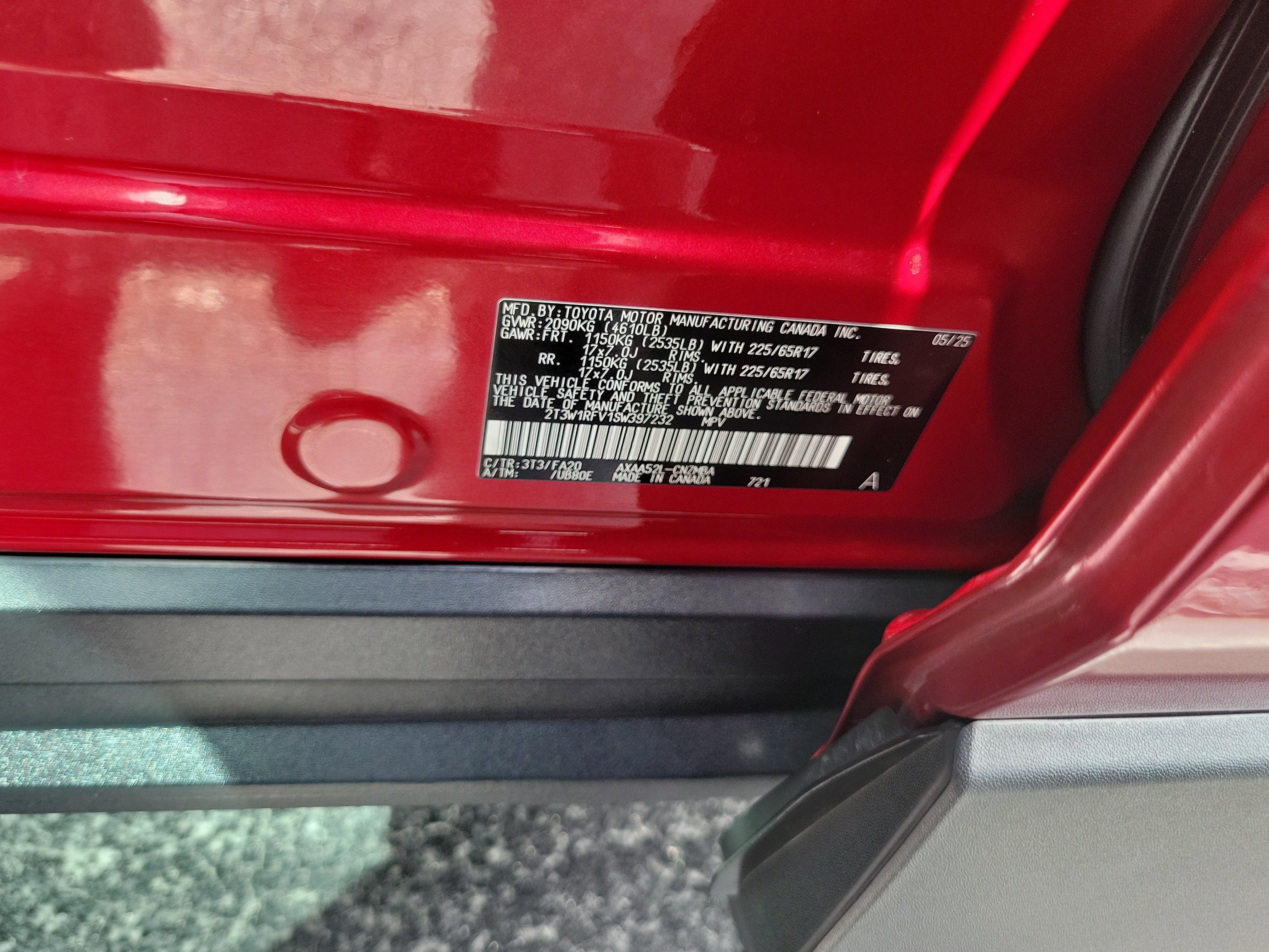 2025 Toyota RAV4 XLE