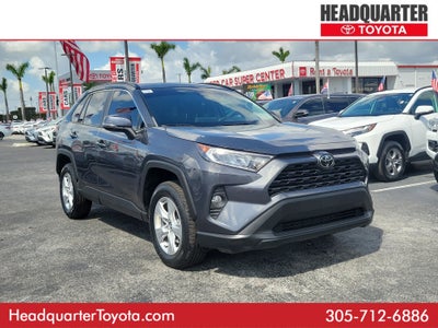 2020 Toyota RAV4 XLE