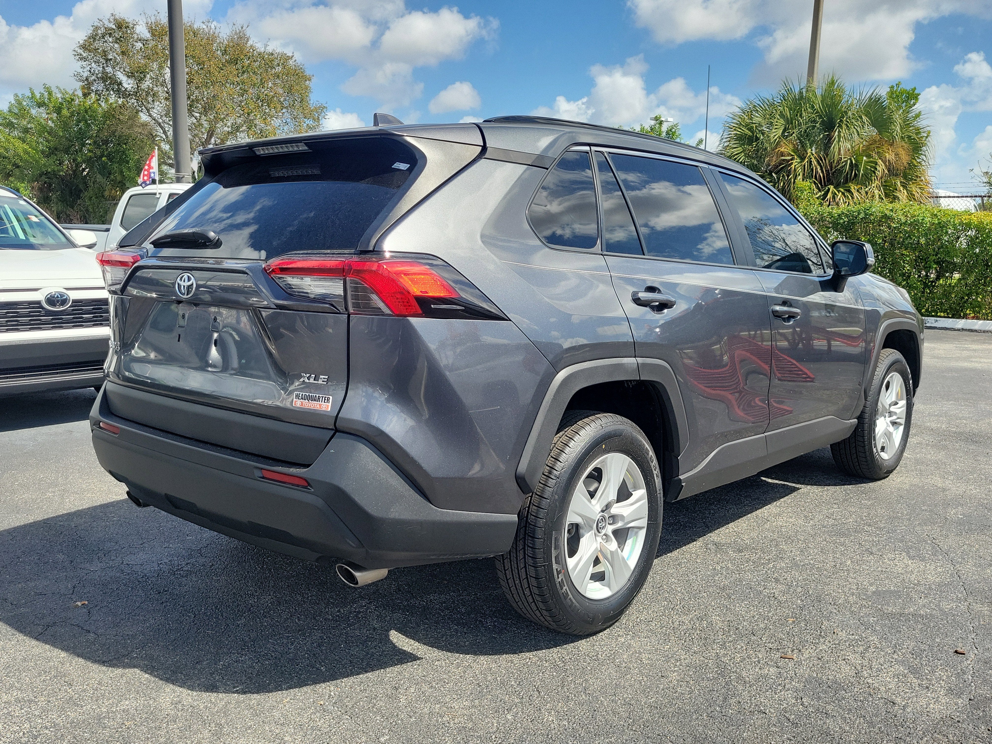 2020 Toyota RAV4 XLE