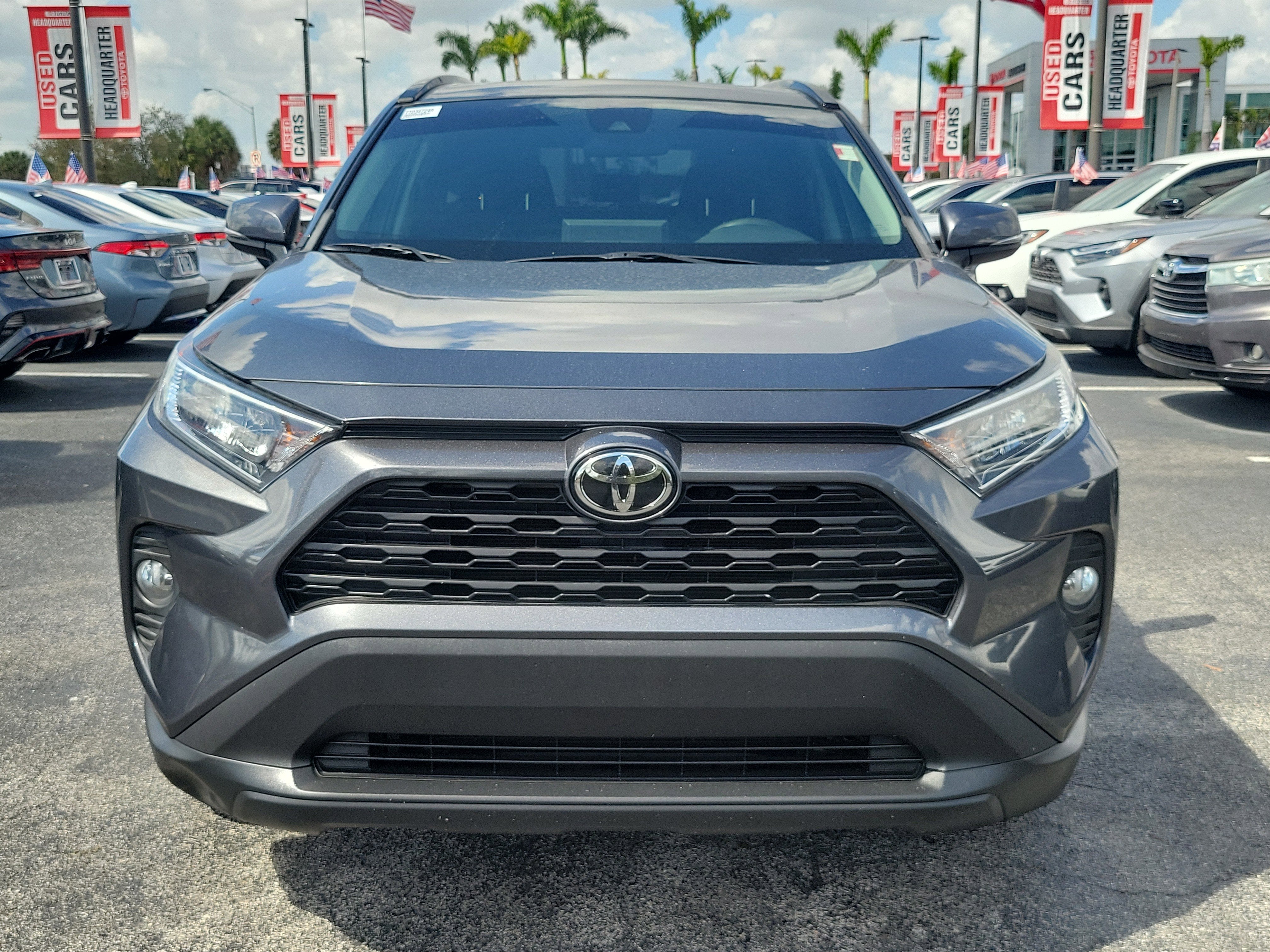 2020 Toyota RAV4 XLE