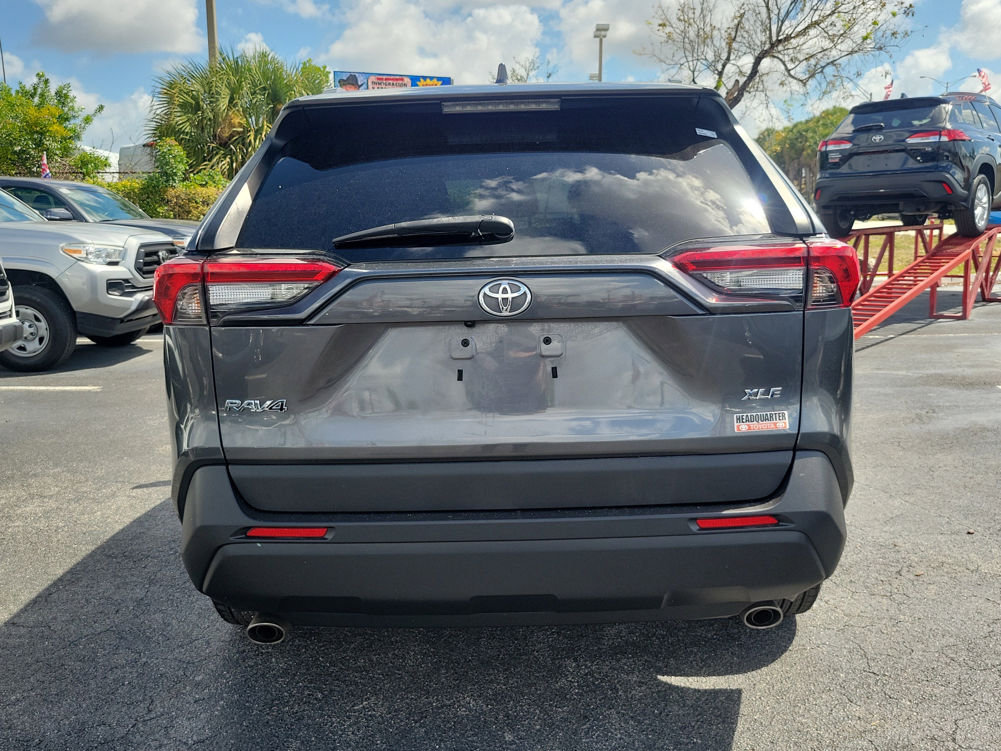 2020 Toyota RAV4 XLE