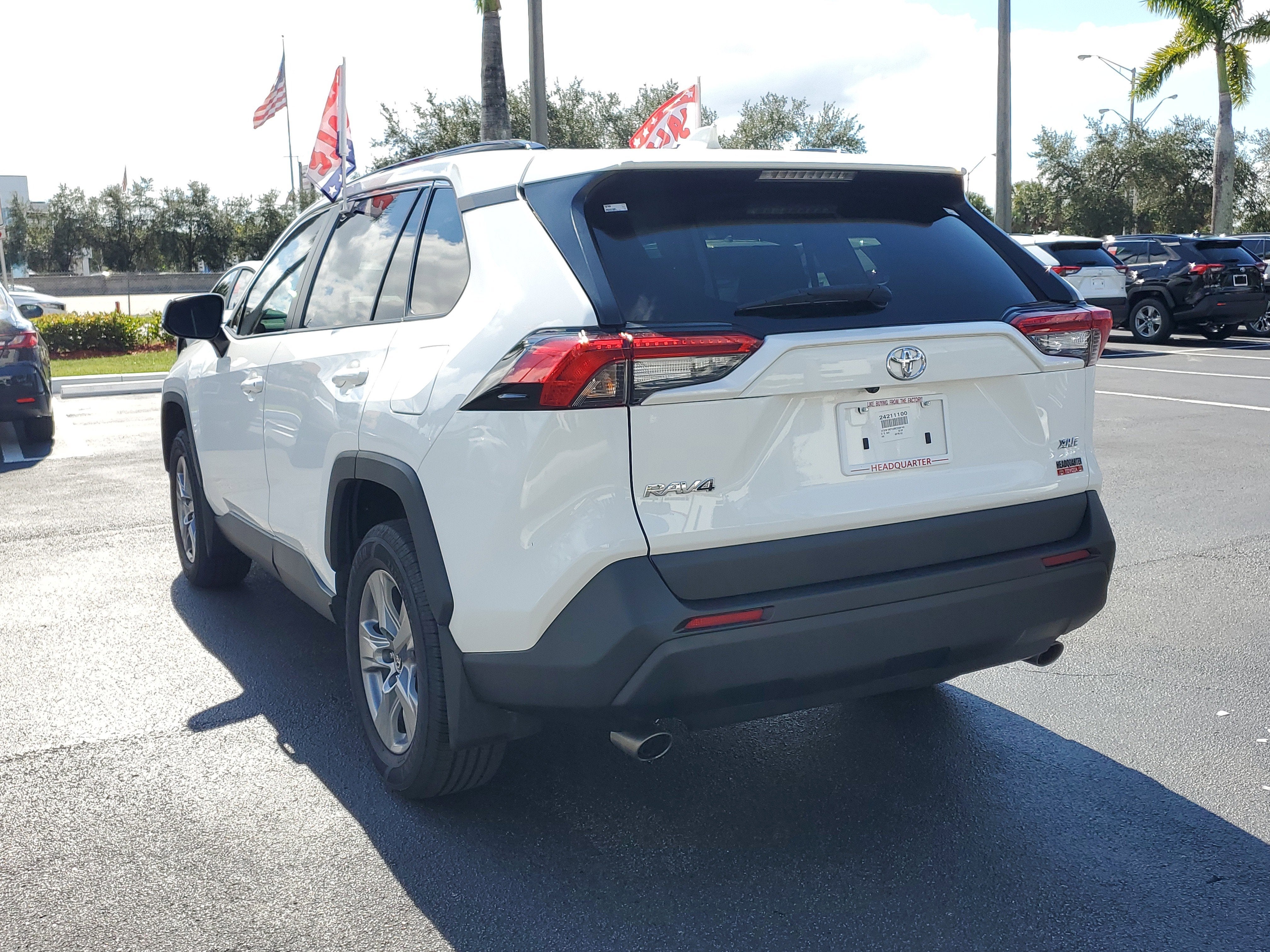 2024 Toyota RAV4 XLE