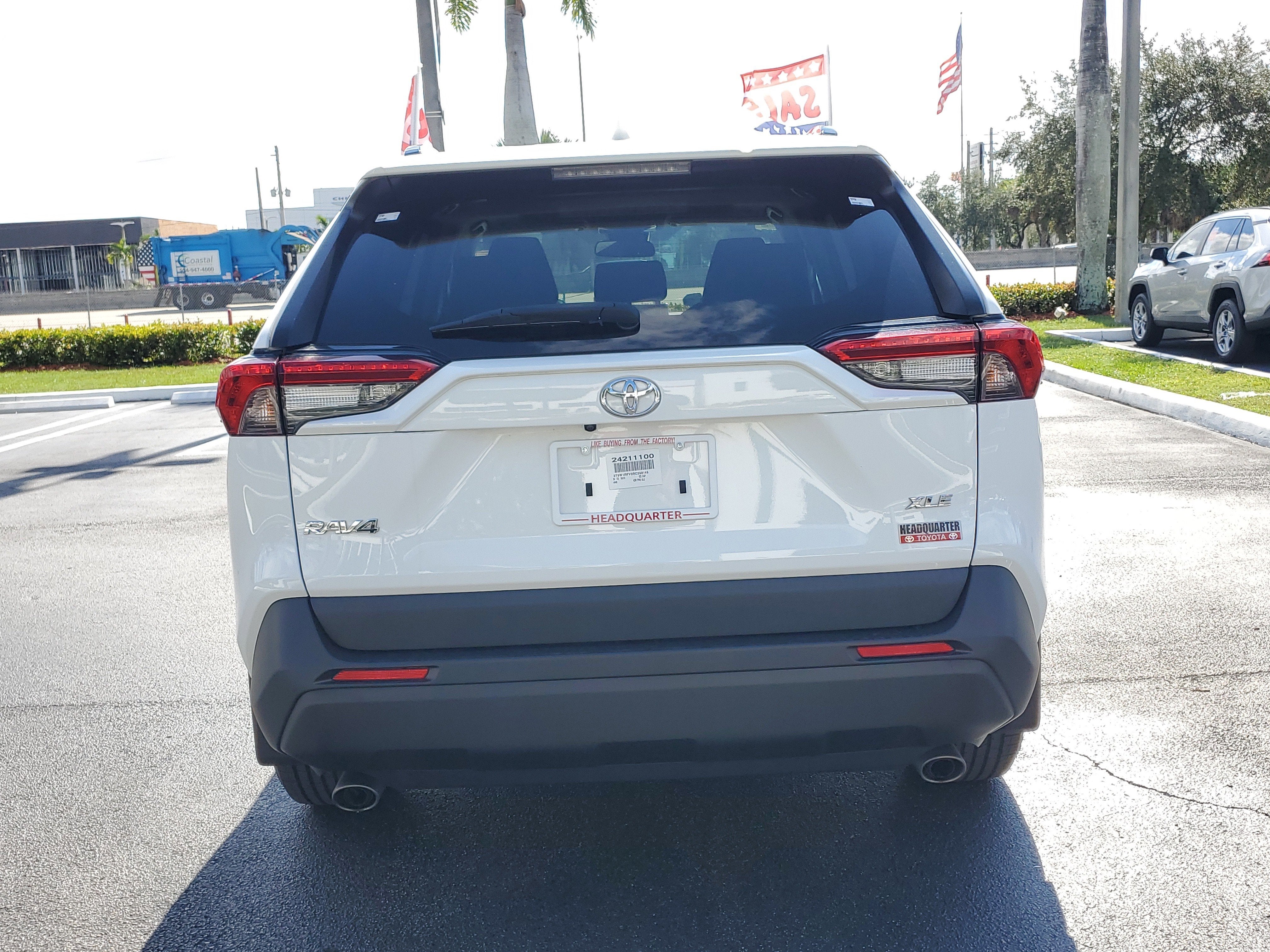 2024 Toyota RAV4 XLE