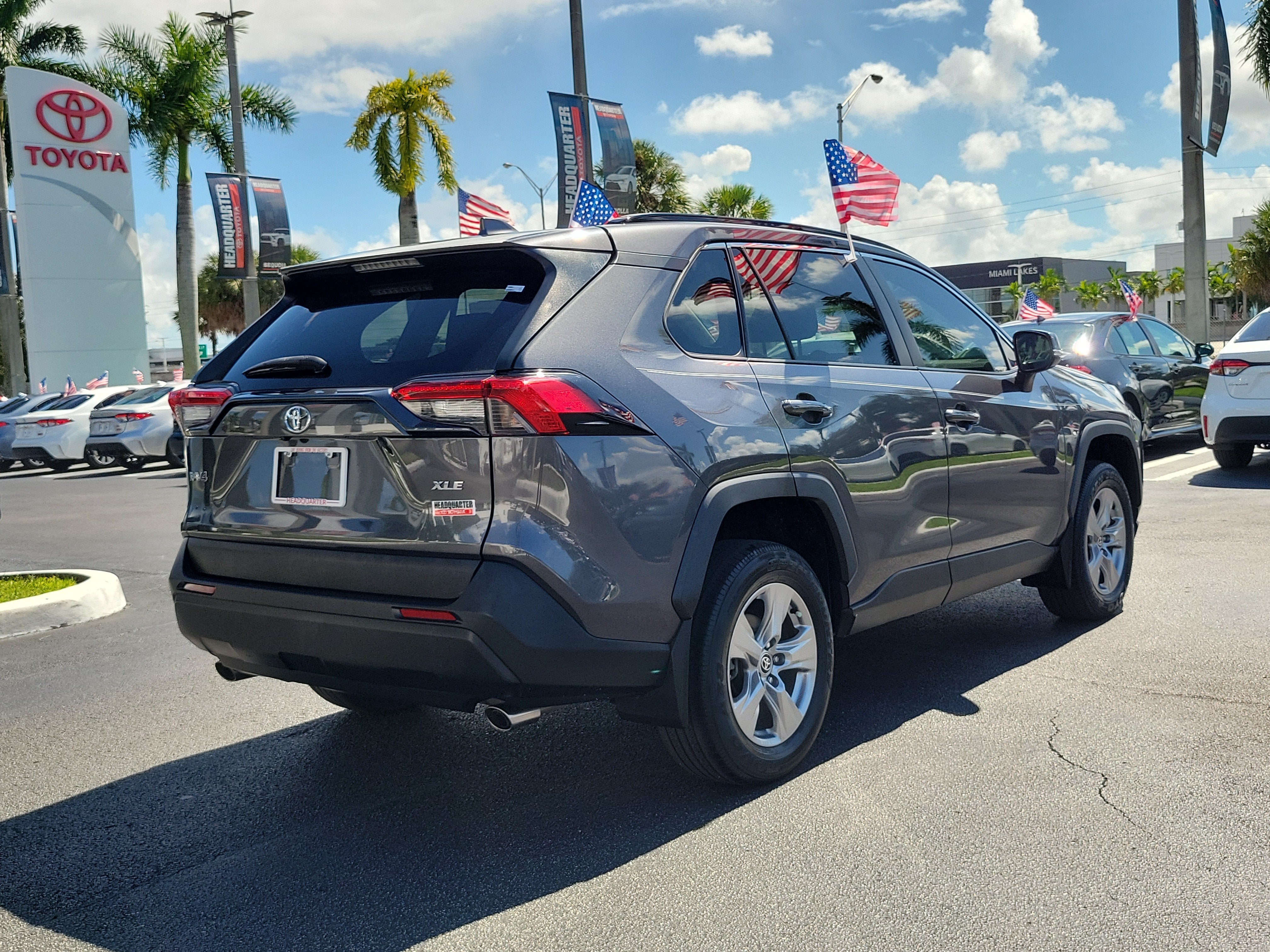 2023 Toyota RAV4 XLE
