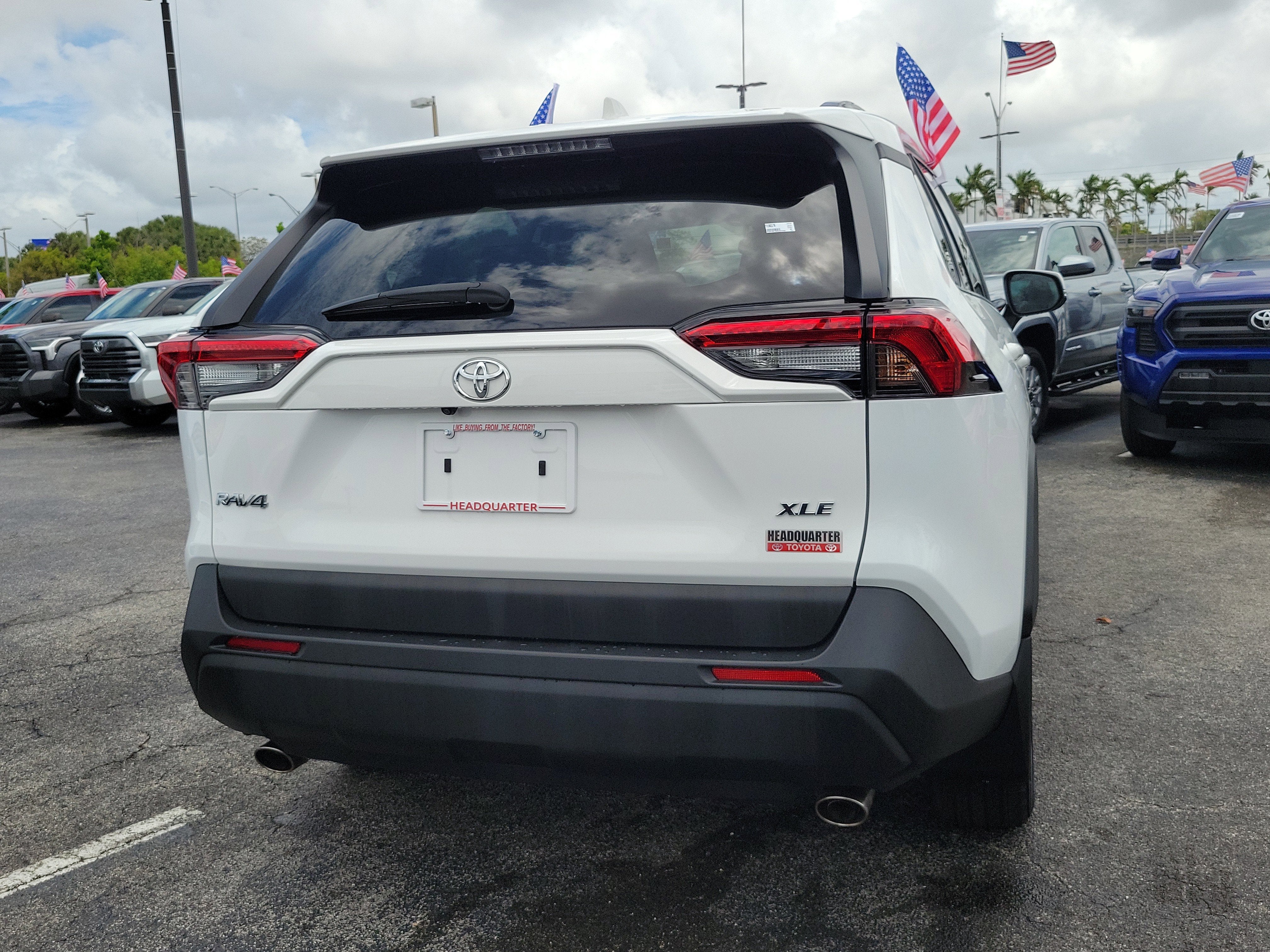 2024 Toyota RAV4 XLE