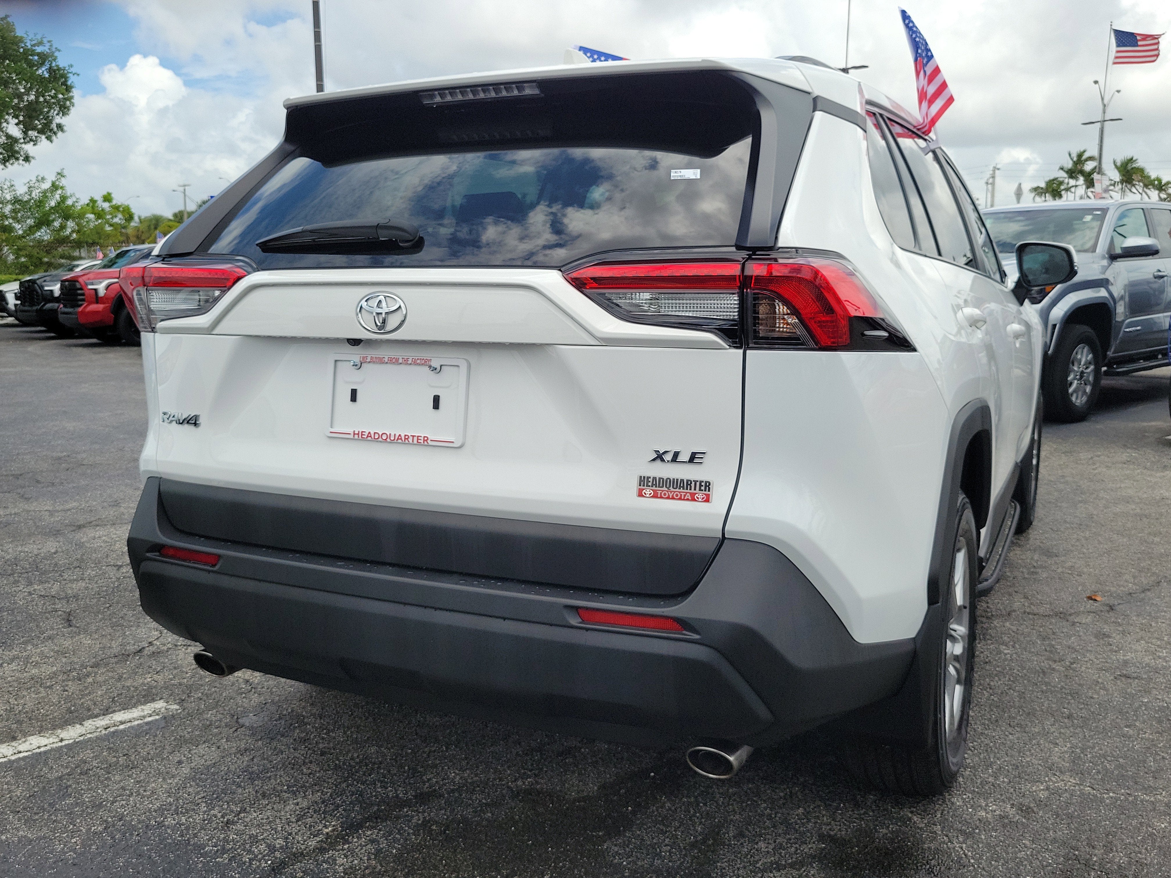 2024 Toyota RAV4 XLE