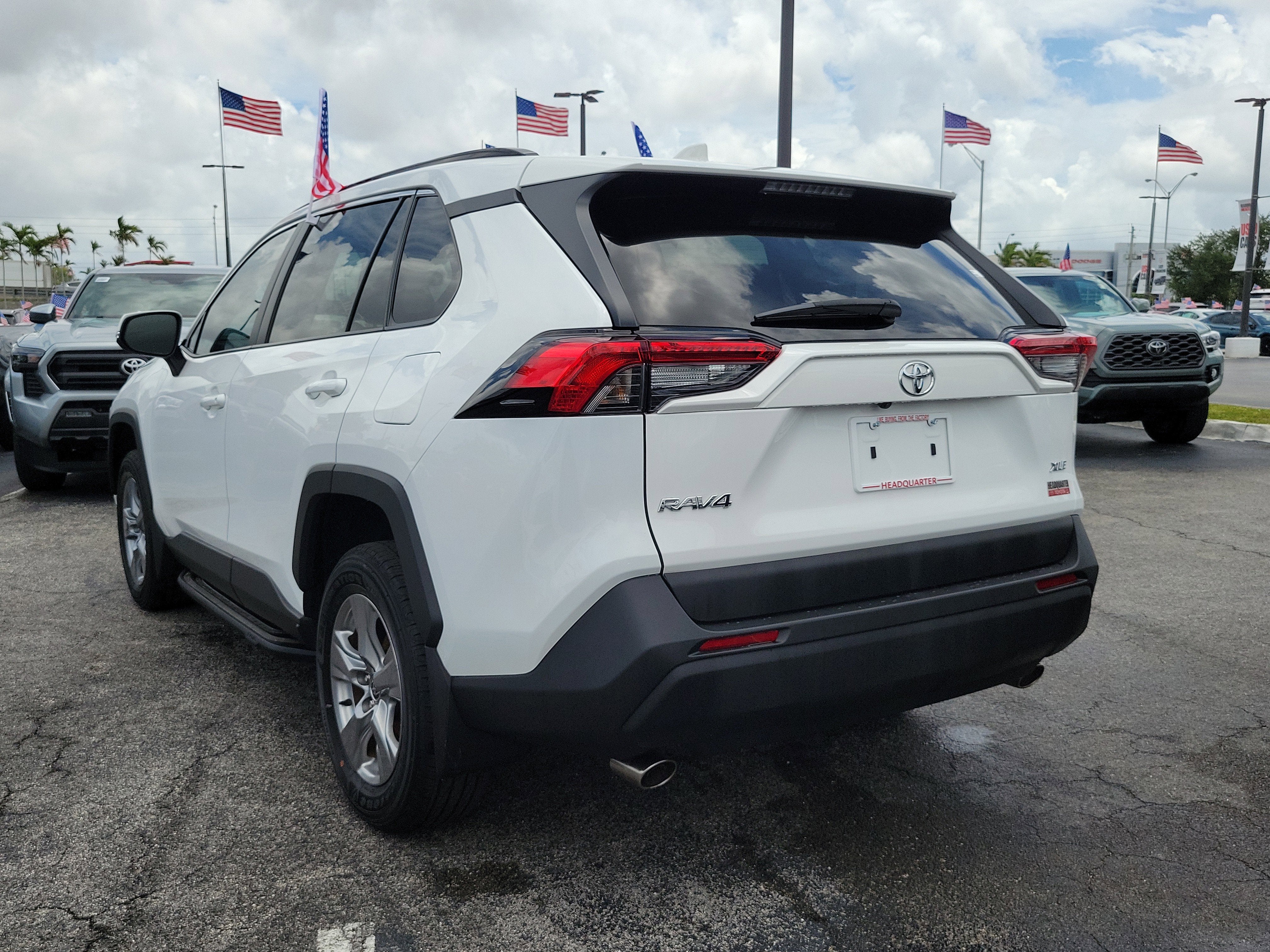 2024 Toyota RAV4 XLE