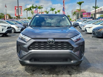 2025 Toyota RAV4 XLE