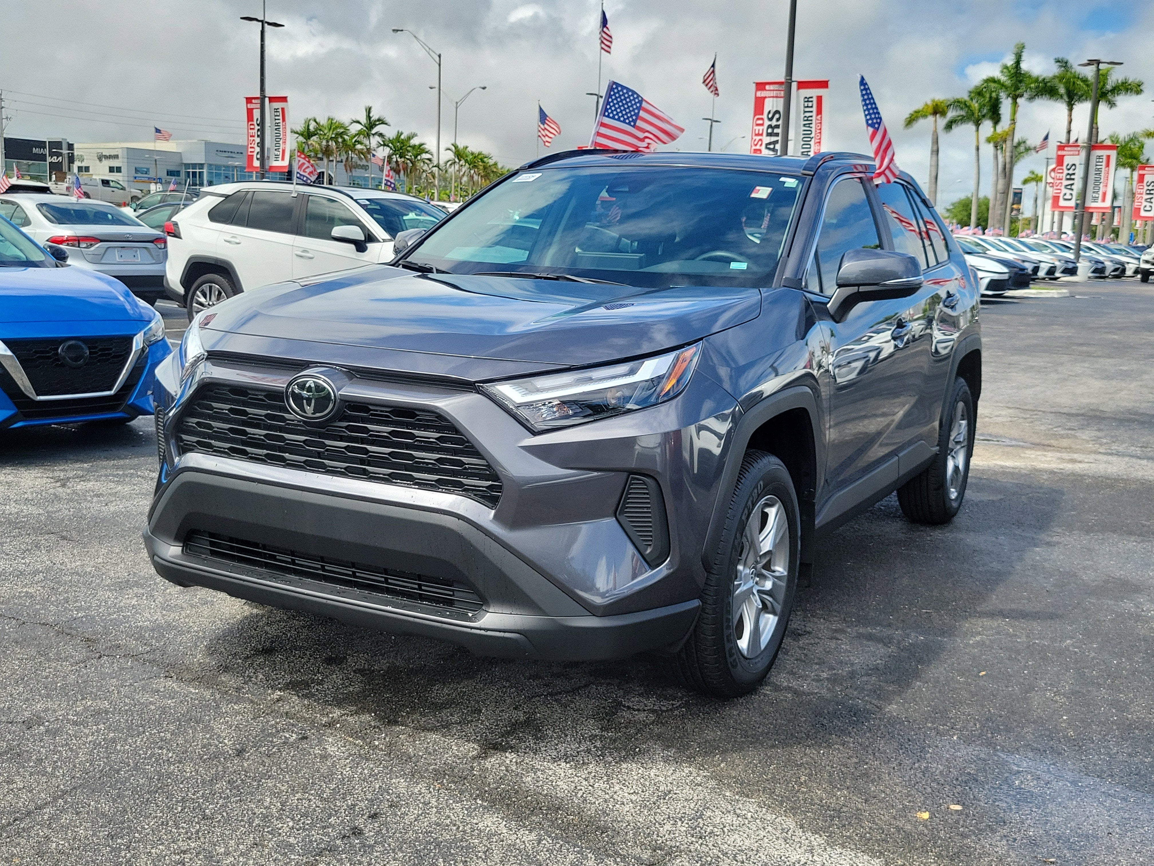 2025 Toyota RAV4 XLE