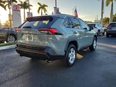 2021 Toyota RAV4 XLE