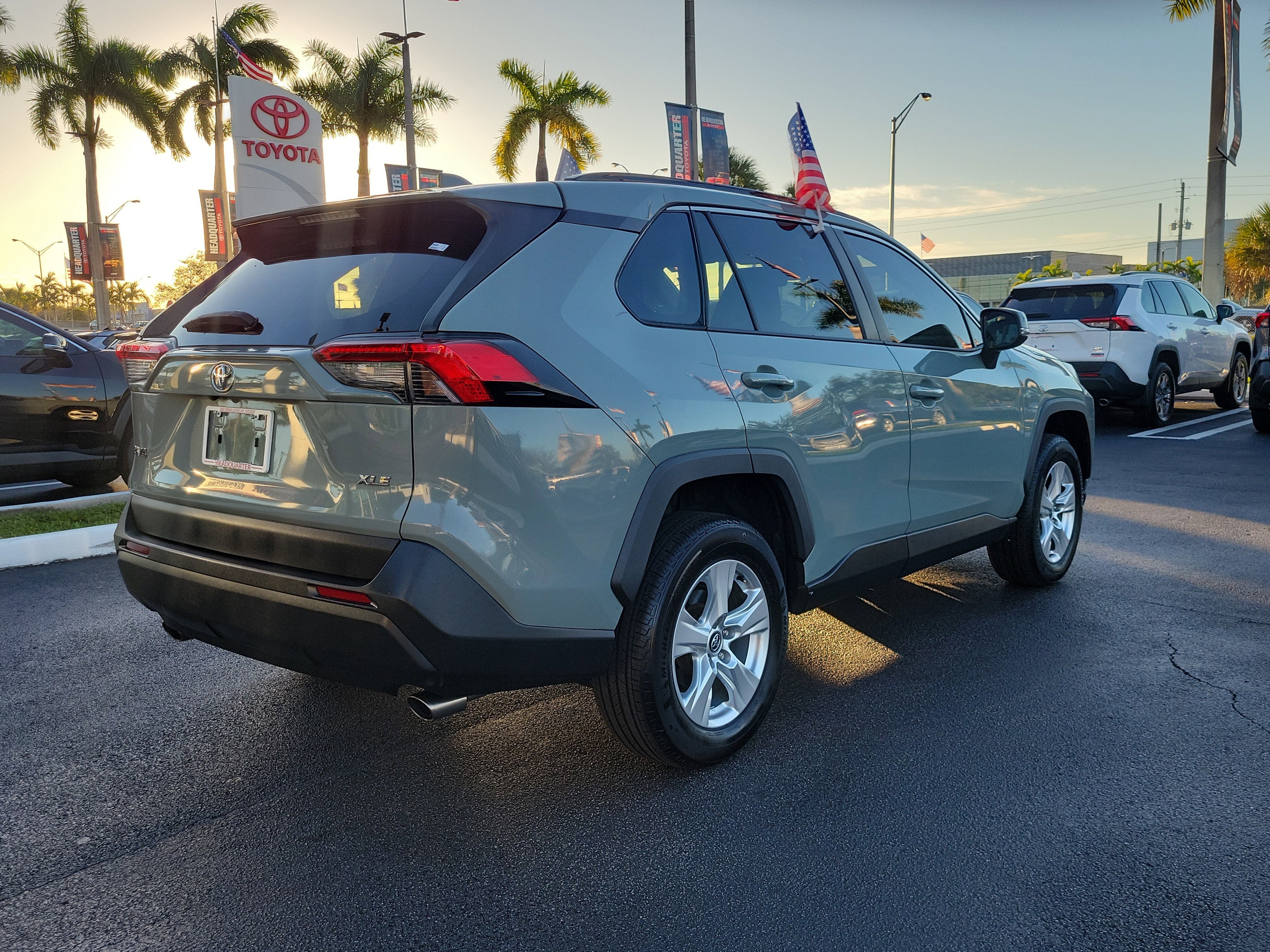 2021 Toyota RAV4 XLE